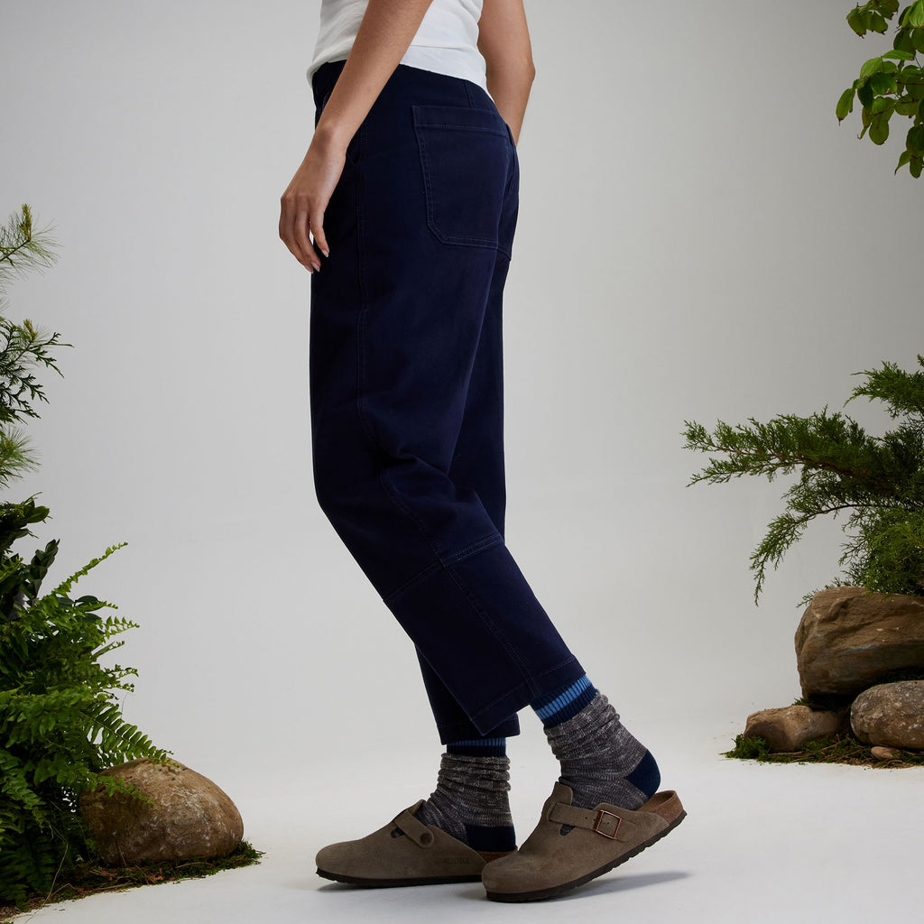 [ADW24905-DN] WOMENS ALPINE DESIGN BARREL RELAXED FIT HIGH RISE CROPPED PANTS