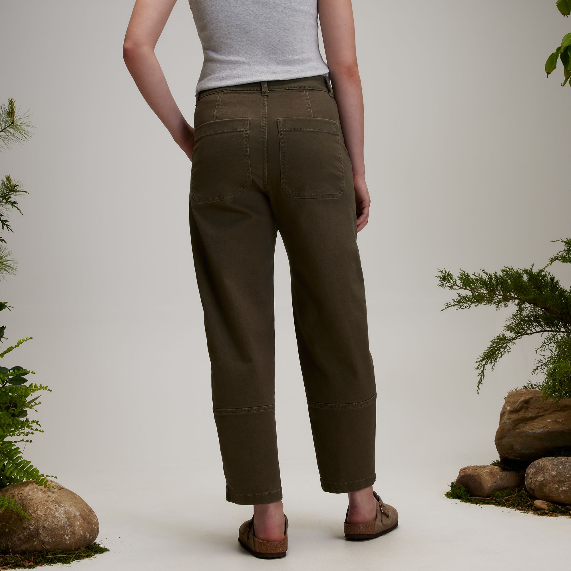 [ADW24905-VO] WOMENS ALPINE DESIGN BARREL RELAXED FIT HIGH RISE CROPPED PANTS