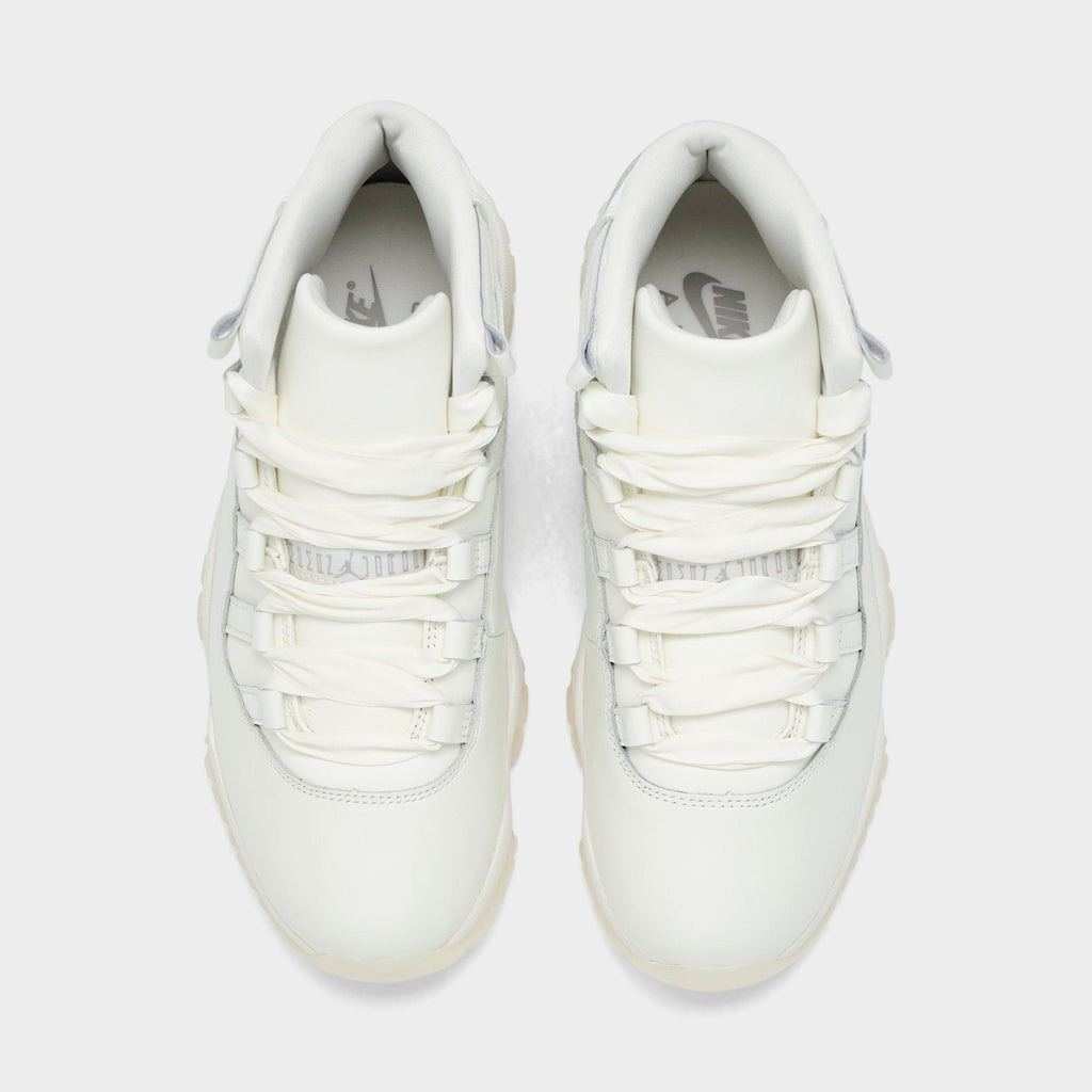 [AR0715-110] WOMENS AIR JORDAN RETRO 11 'PEARL'