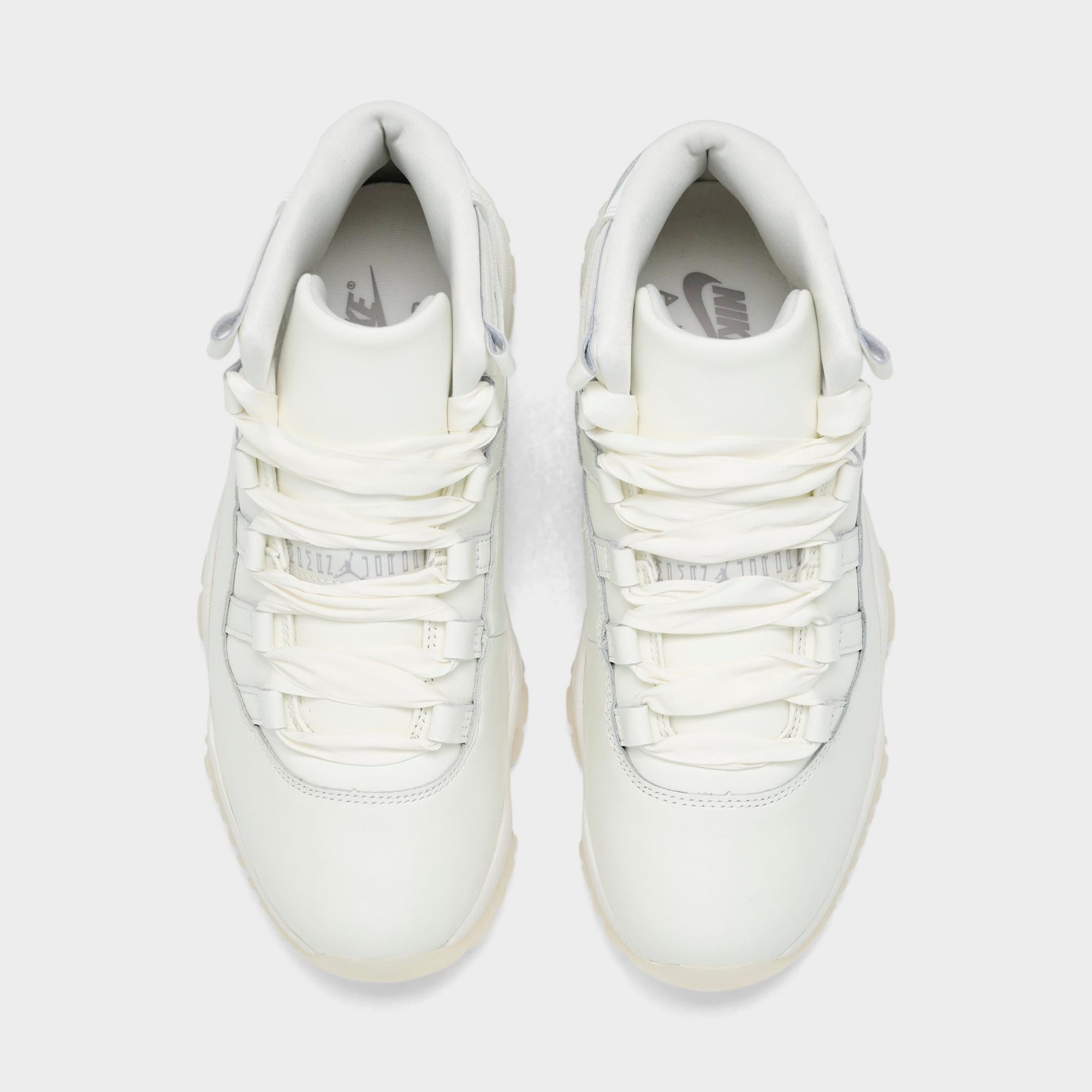 [AR0715-110] WOMENS AIR JORDAN RETRO 11 'PEARL'