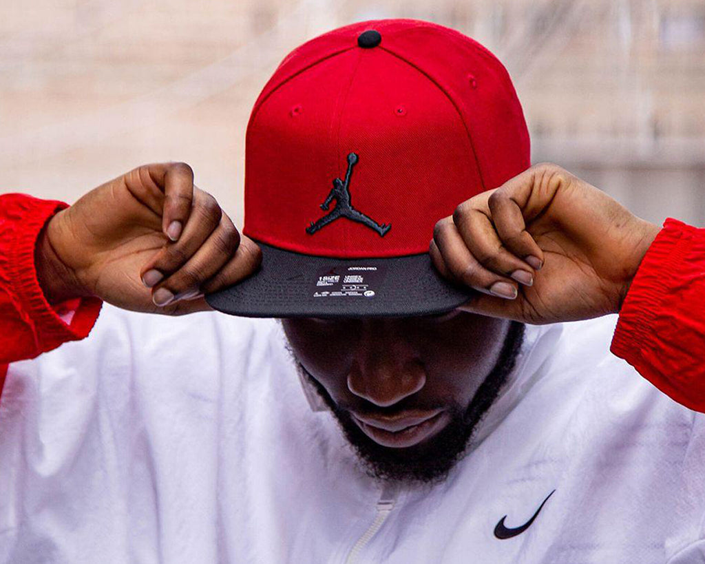 [AR2118-688] Mens Air Jordan JUMPMAN PRO SNAPBACK HAT
