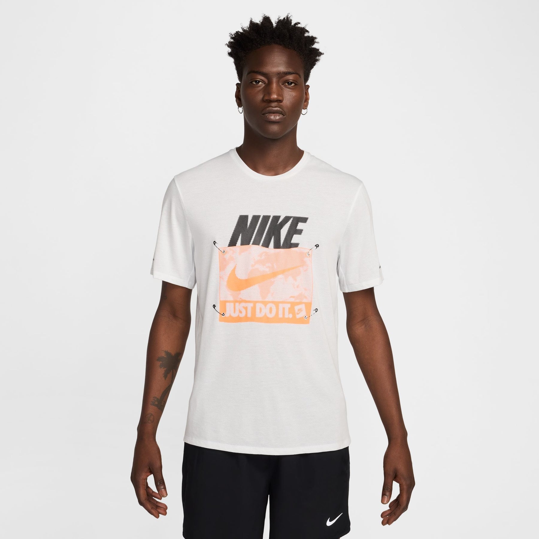 [HJ4158-121] MENS NIKE DRI-FIT RUN ENERGY T-SHIRT
