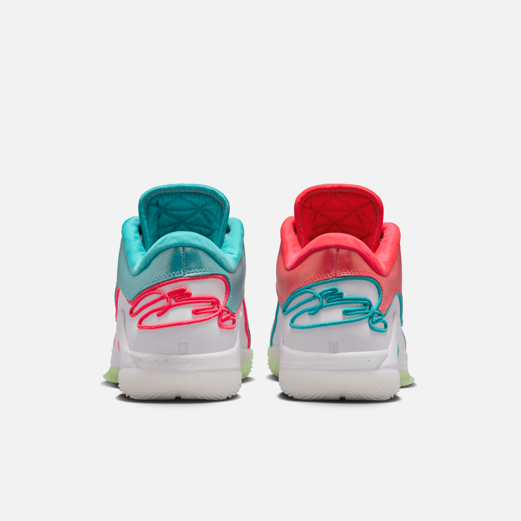 [HV5148-600] MENS NIKE LEBRON XXII 'CHRISTMAS'
