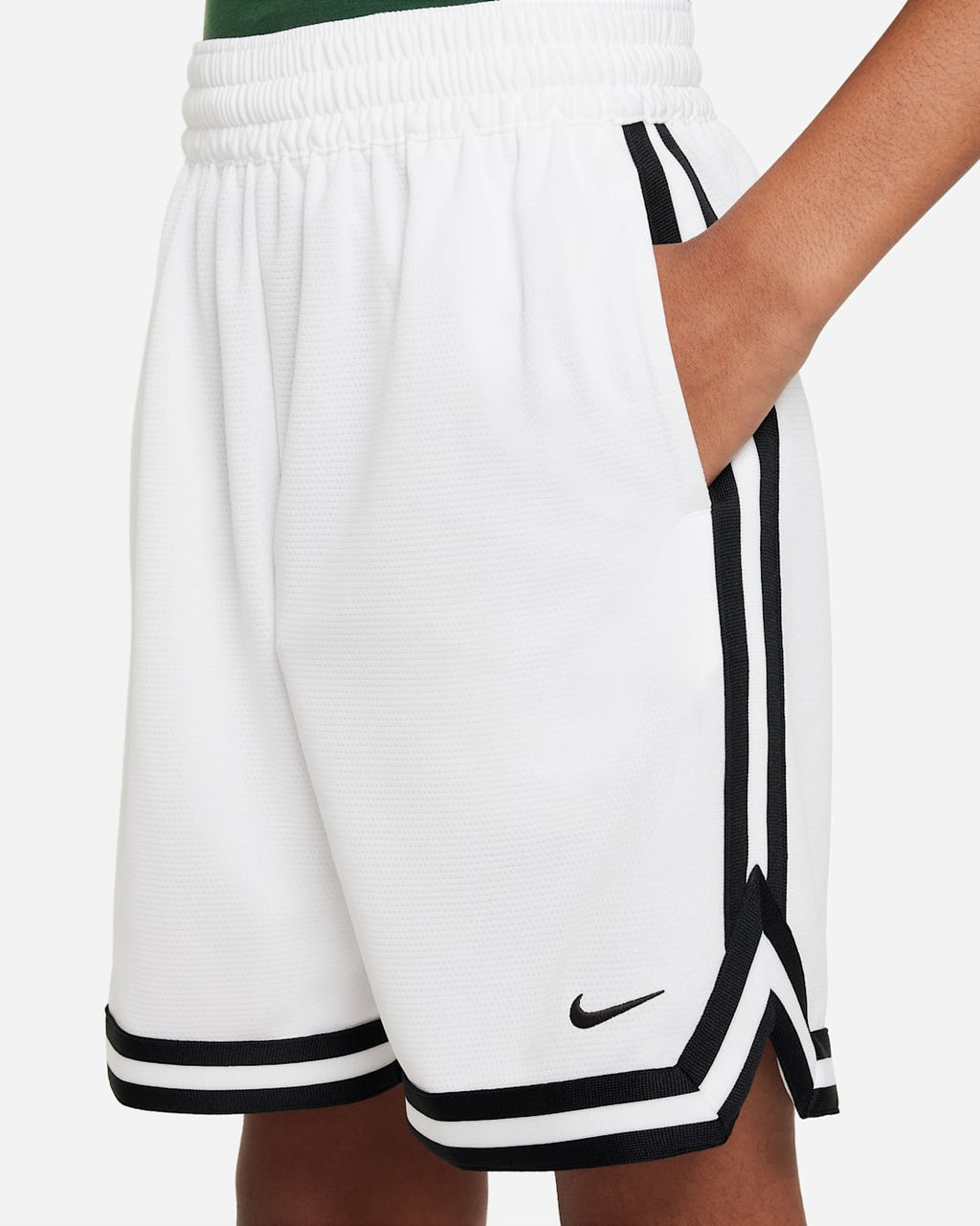 [FJ6802-100] YOUTH NIKE BASKETBALL SHORTS