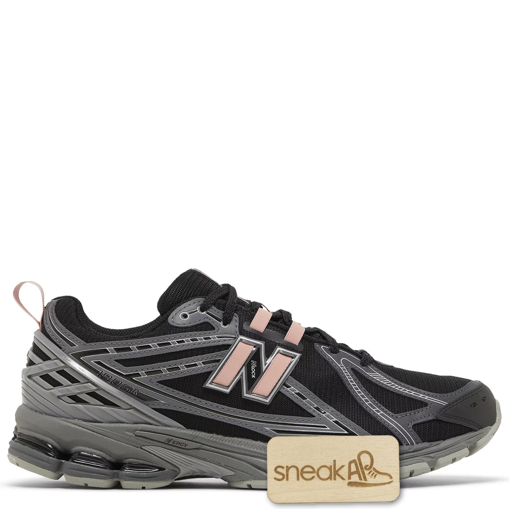 [M1906RHC] Mens New Balance 1906R 'Black Pink'