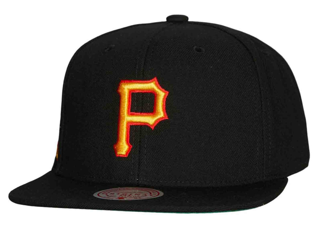 [HHSS6543-PPIYYPPPBLCK] MENS MITCHELL & NESS MLB EVERGREEN SNAPBACK COOP PIRATES