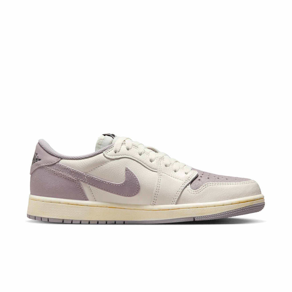 [CZ0790-101] MENS AIR JORDAN RETRO 1 LOW OG