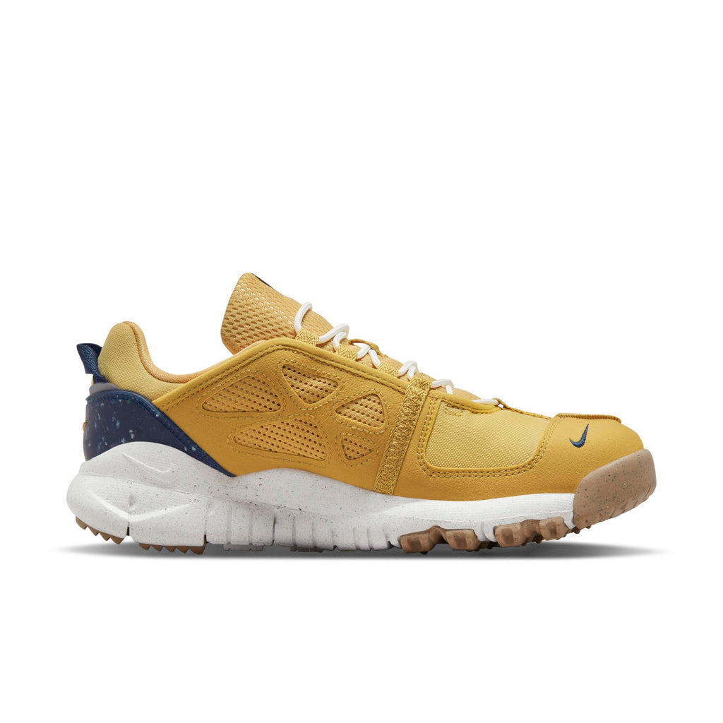 [CZ1757-700] Mens Nike FREE TERRA VISTA 'NEXT NATURE GOLDTONE'