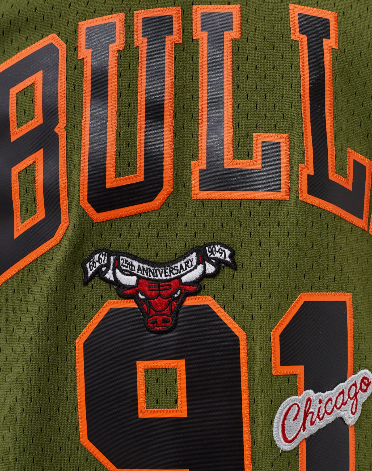 MENS MITCHELL & NESS FLIGHT SWINGMAN JERSEY BULLS 1997 DENNIS RODMAN