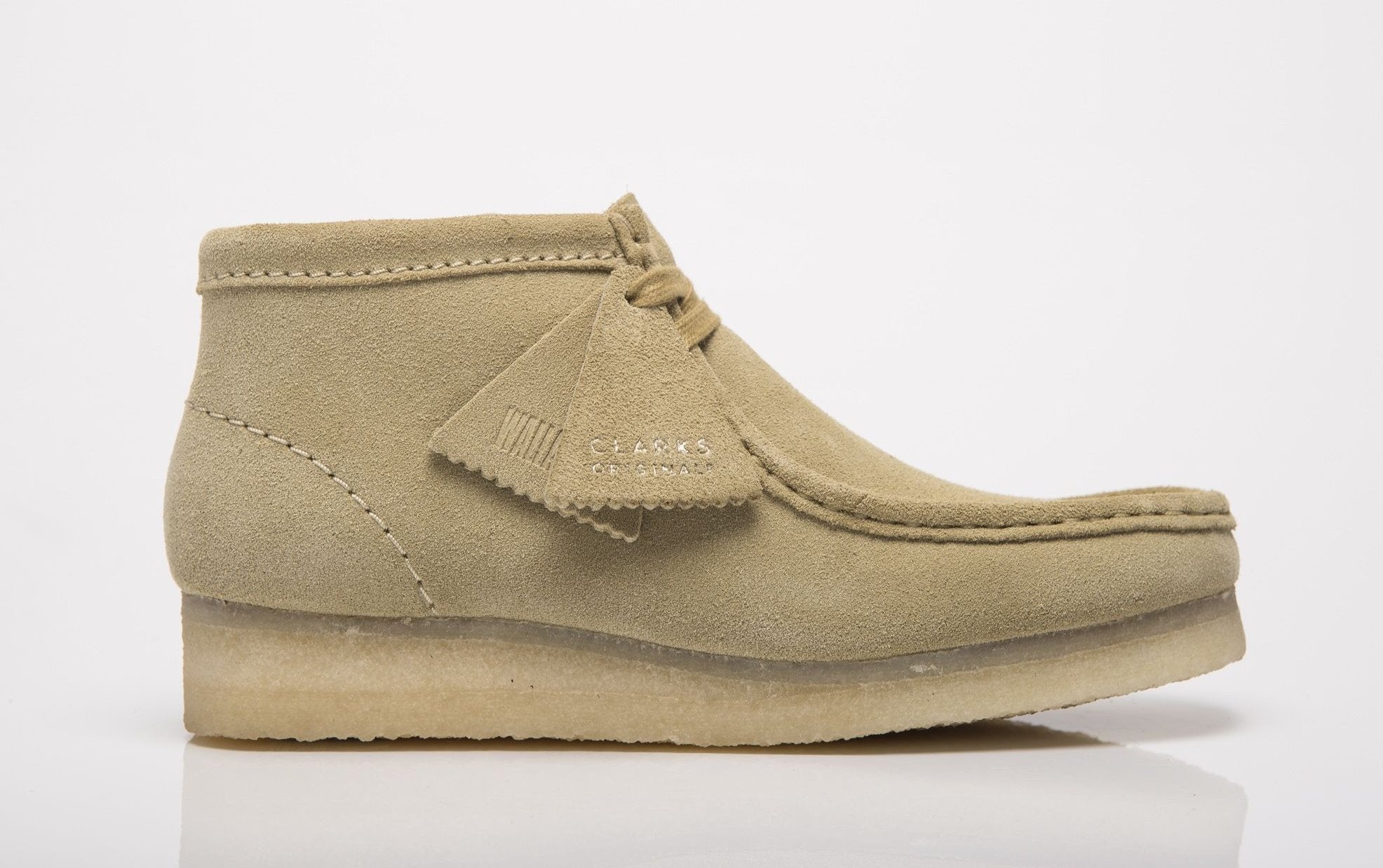 [26155520] Womens Clarks Wallabee Boot 'MAPLE SUEDE'
