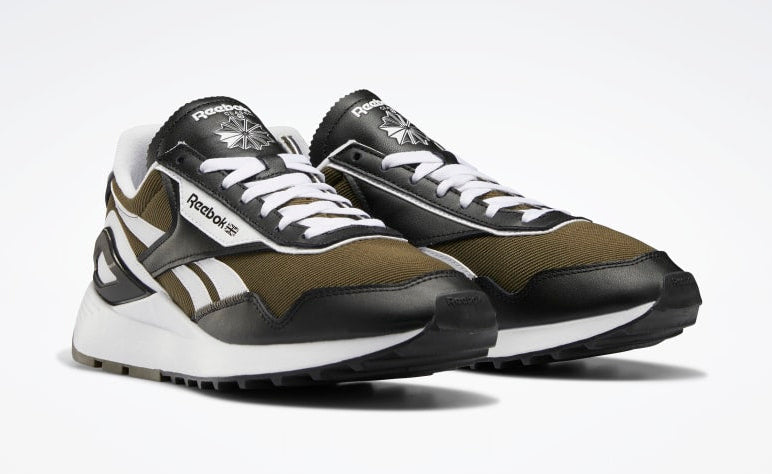 [100045528/GX5305] MENS REEBOK CL LEGACY AZ