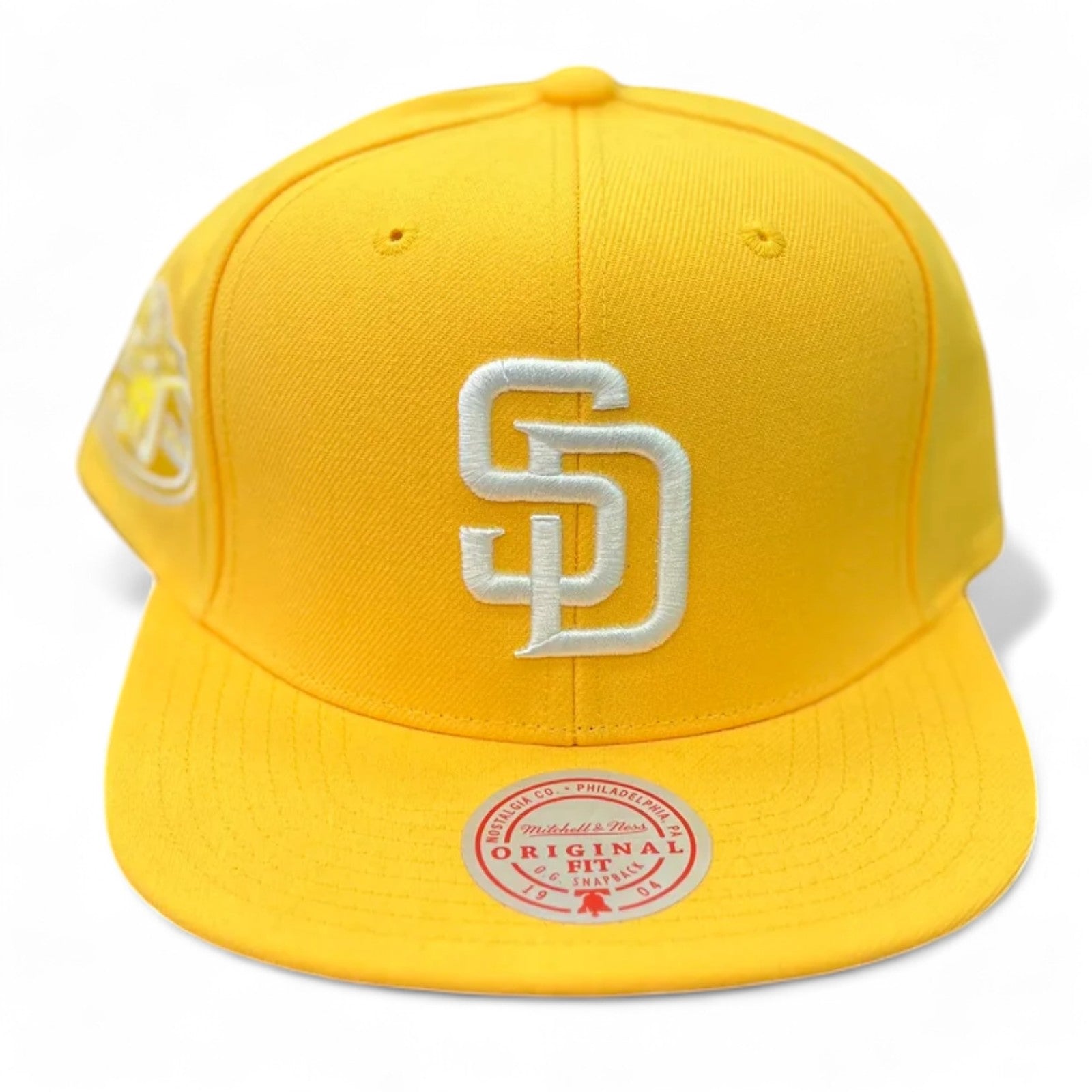 MENS MITCHELL & NESS MLB BACK TO BASICS SNAPBACK PADRES - YELLOW