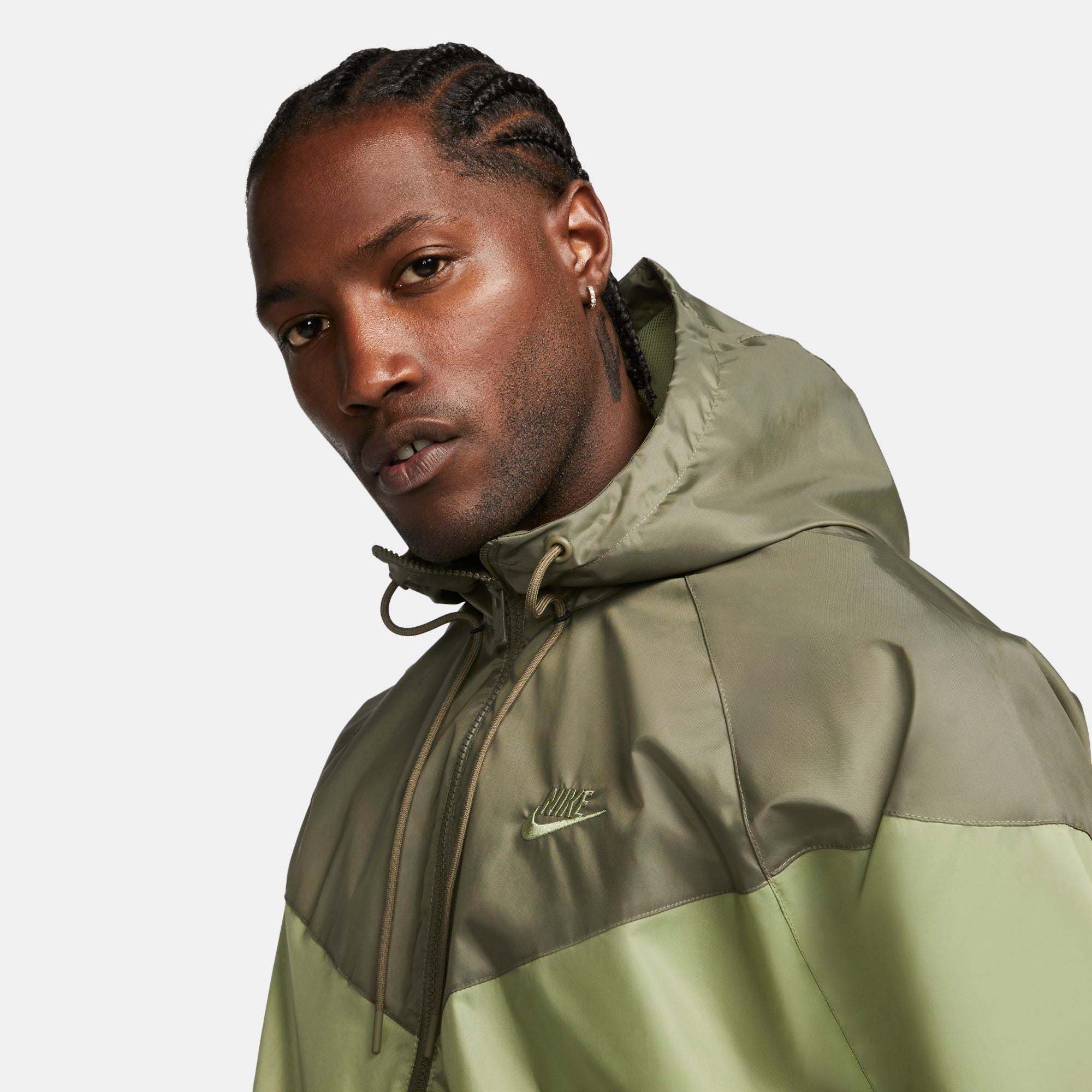 [DA0001-334] Mens Nike Sportswear Hooded Windrunner Jacket