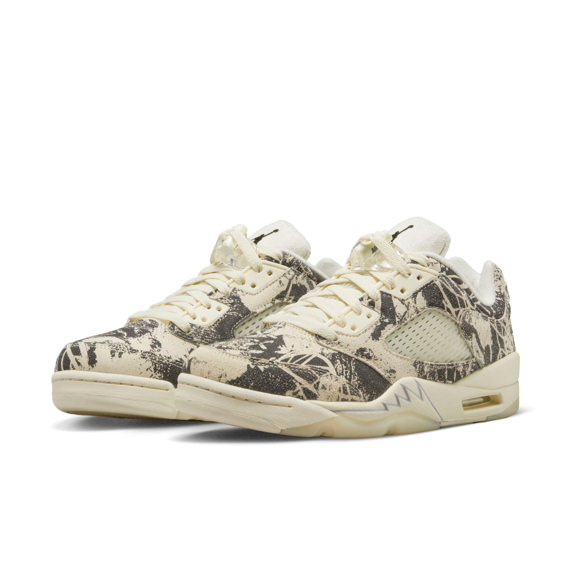 [DA8016-100] Womens Air Jordan RETRO 5 LOW 'EXPRESSION (WOMEN'S)'