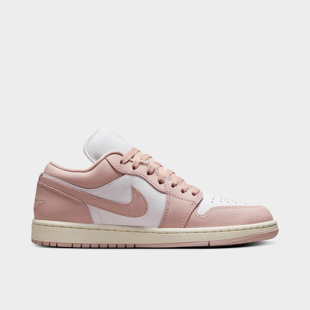 [DC0774-162] WOMENS AIR JORDAN RETRO 1 LOW 'PINK OXFORD'
