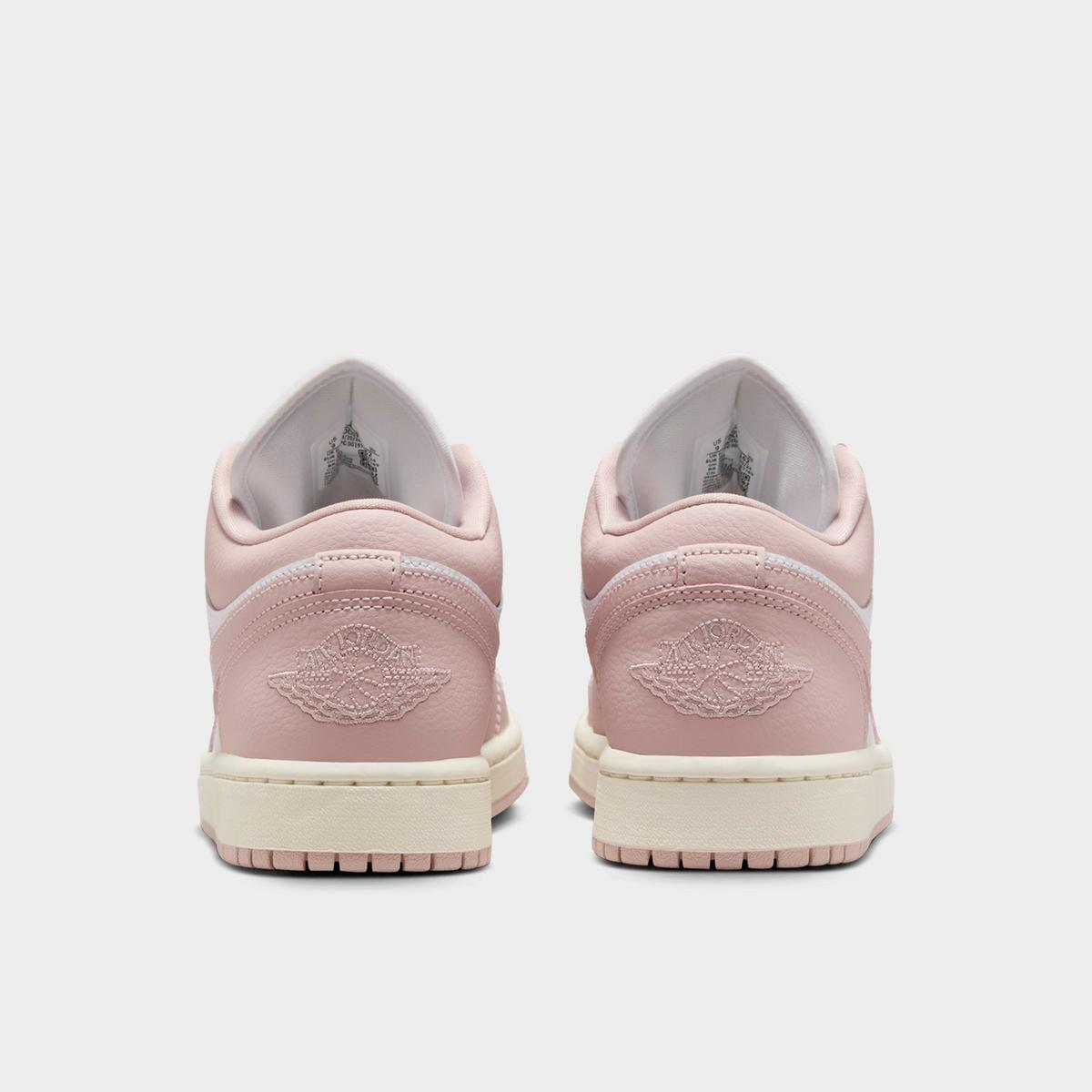 [DC0774-162] WOMENS AIR JORDAN RETRO 1 LOW 'PINK OXFORD'