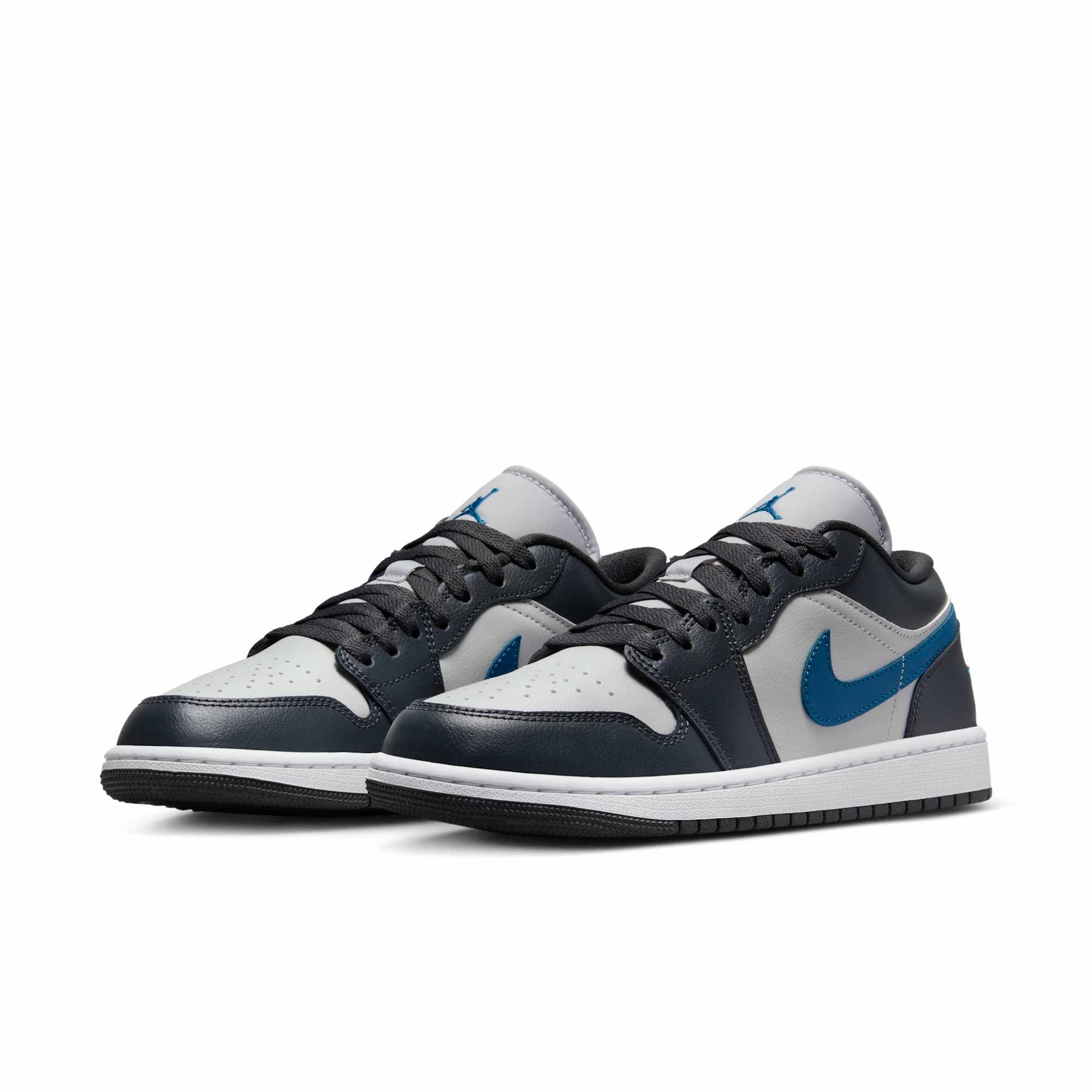 [DC0774-040] Womens Air Jordan Retro 1 Low