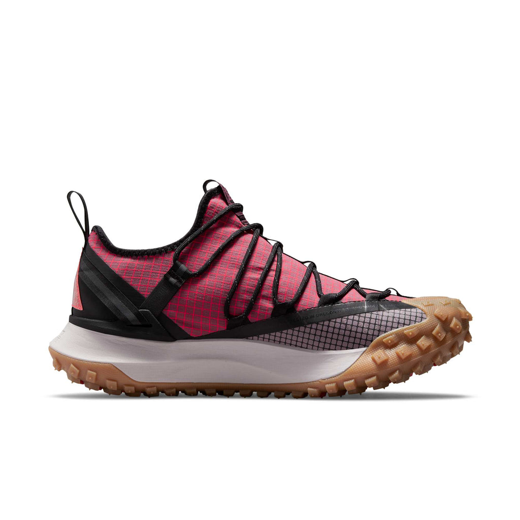[DC9045-500] MENS NIKE ACG MOUNTAIN FLY LOW 'FLASH CRIMSON'