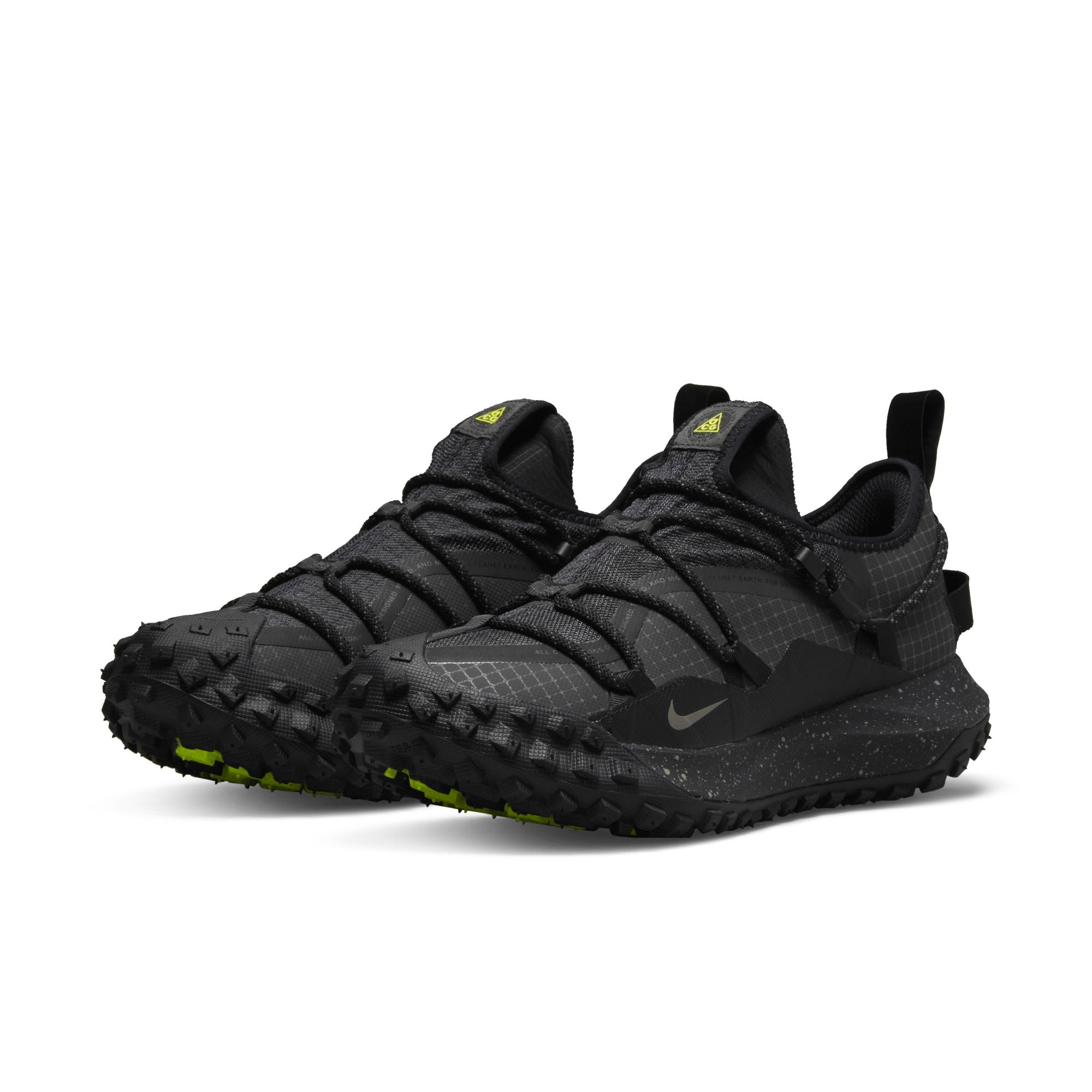 [DD2861-002] Mens Nike ACG MOUNTAIN FLY LOW GORE-TEX SE 'DARK SMOKE GREY'