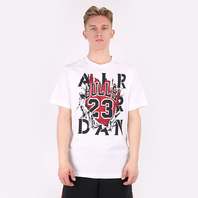 [DD5259-100] MENS AIR JORDAN AJ5 '85 GRAPHIC CHICAGO BULLS T-SHIRT TEE