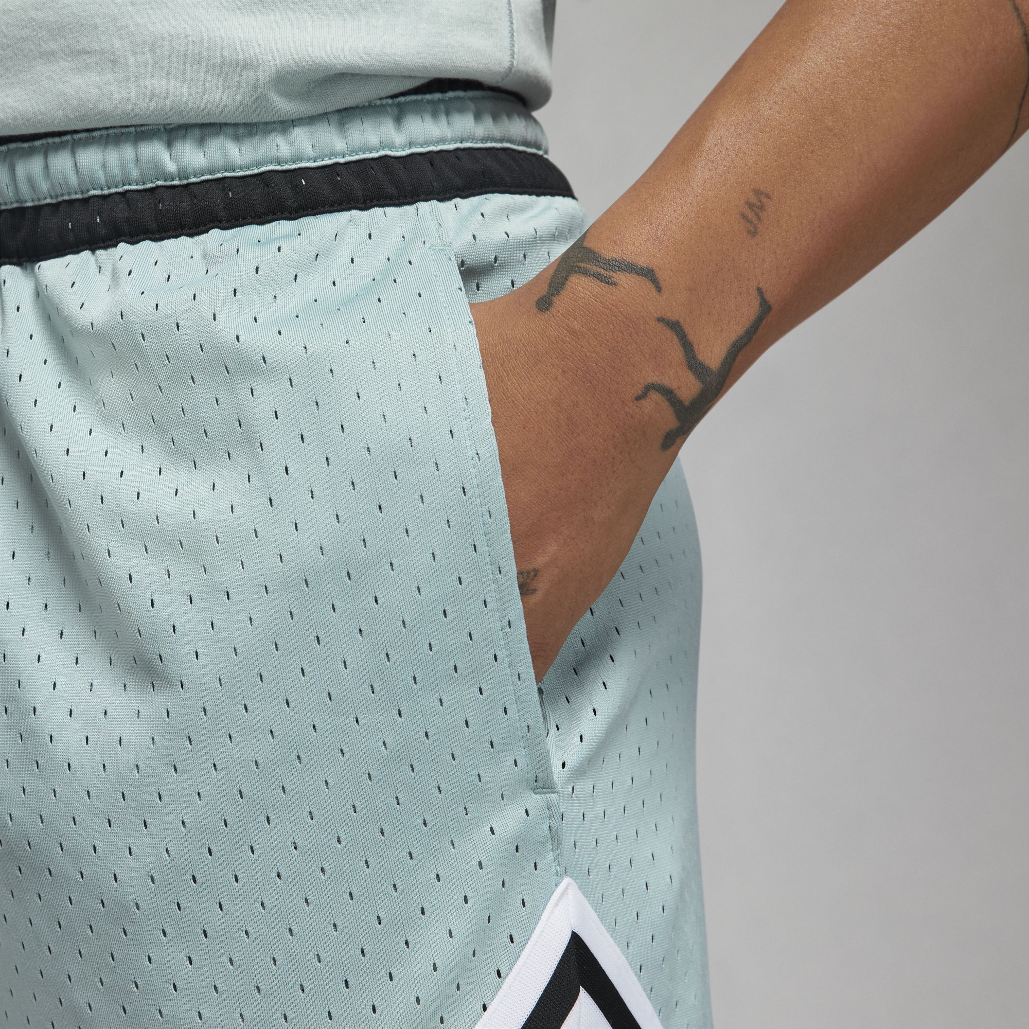 [DH9075-366] Mens Air Jordan DRI-FIT SPORT DIAMOND SHORTS