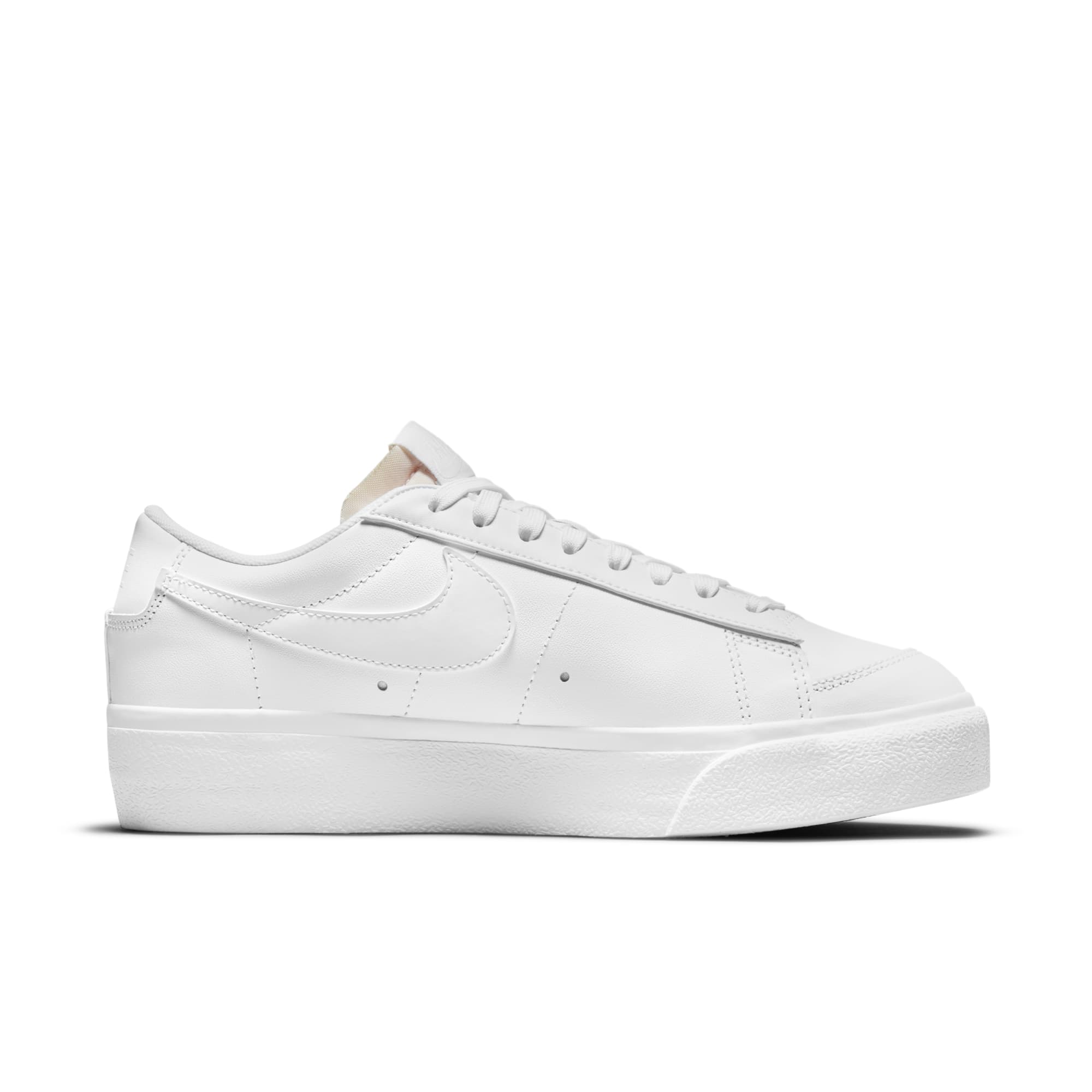 [DJ0292-100] Womens Nike BLAZER LOW PLATFORM 'TRIPLE WHITE'