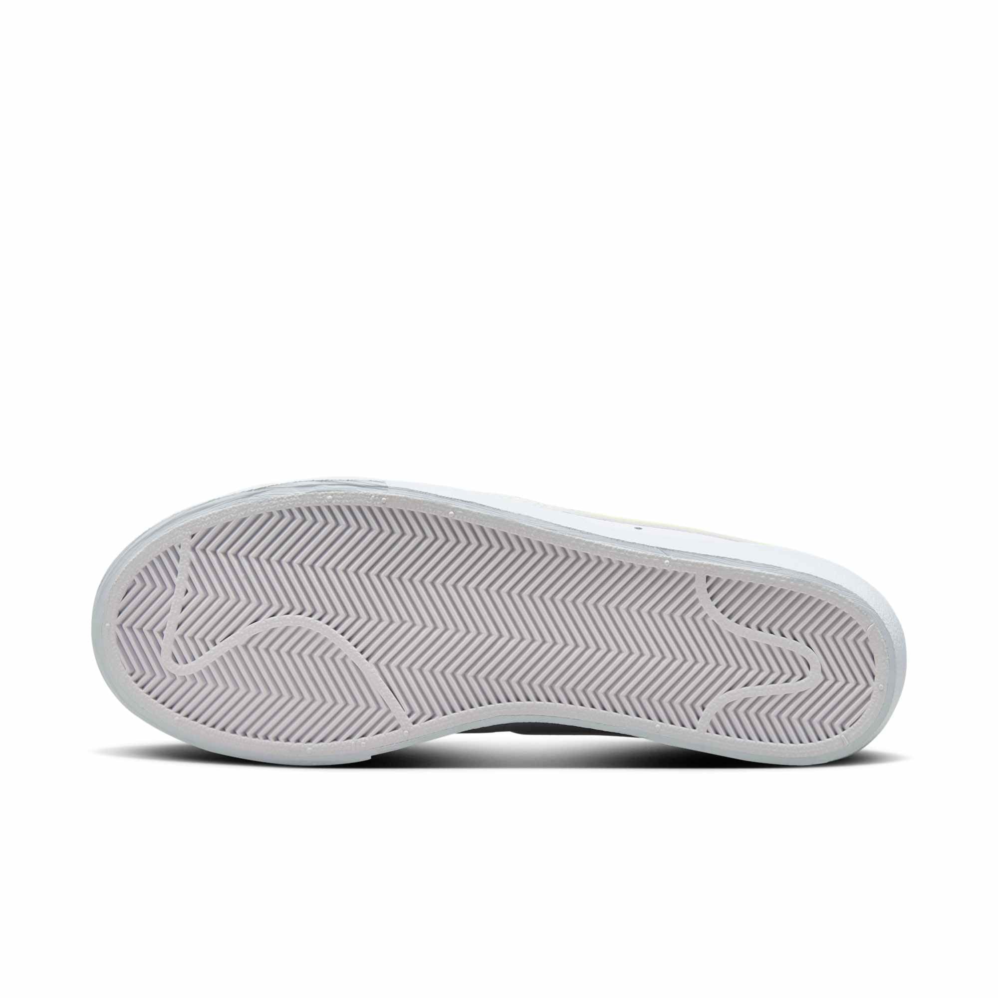 [DJ0292-115] Womens Nike BLAZER LOW PLATFORM 'WHITE LIFE LIME'