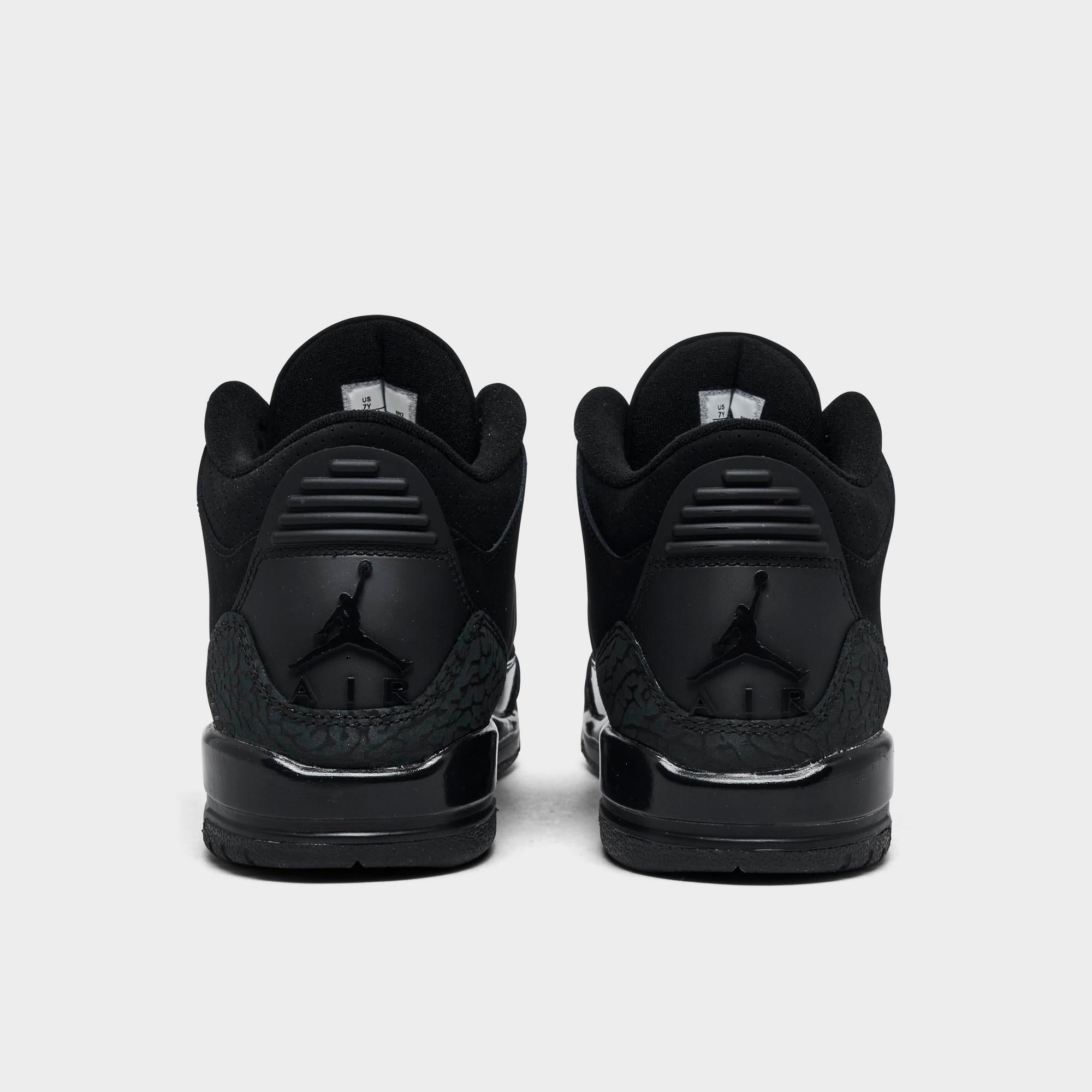 [DM0967-001] GRADE SCHOOL AIR JORDAN RETRO 3 'BLACK CAT (2025) (GS)'