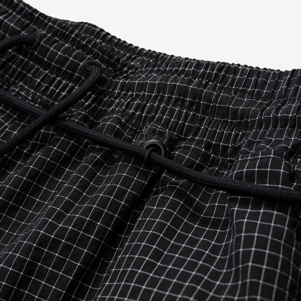 [DN1702-010] MENS NIKE X OFF-WHITE 002 WOVEN SHORTS
