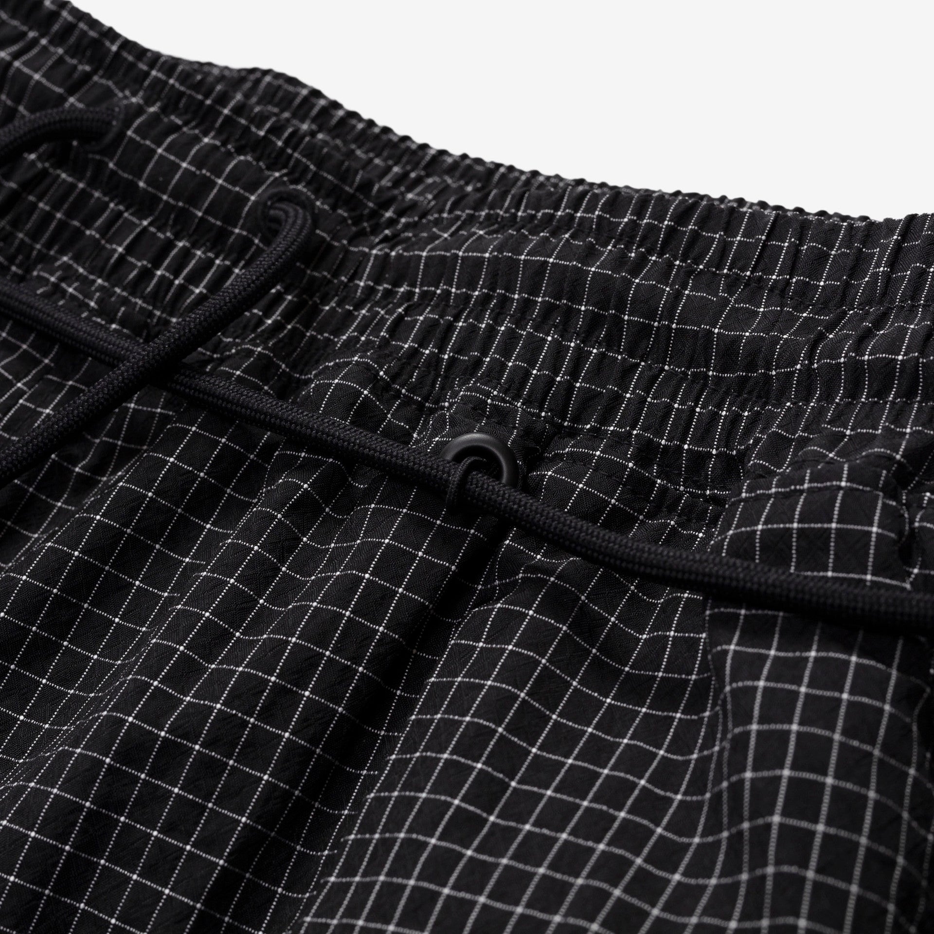 [DN1702-010] MENS NIKE X OFF-WHITE 002 WOVEN SHORTS