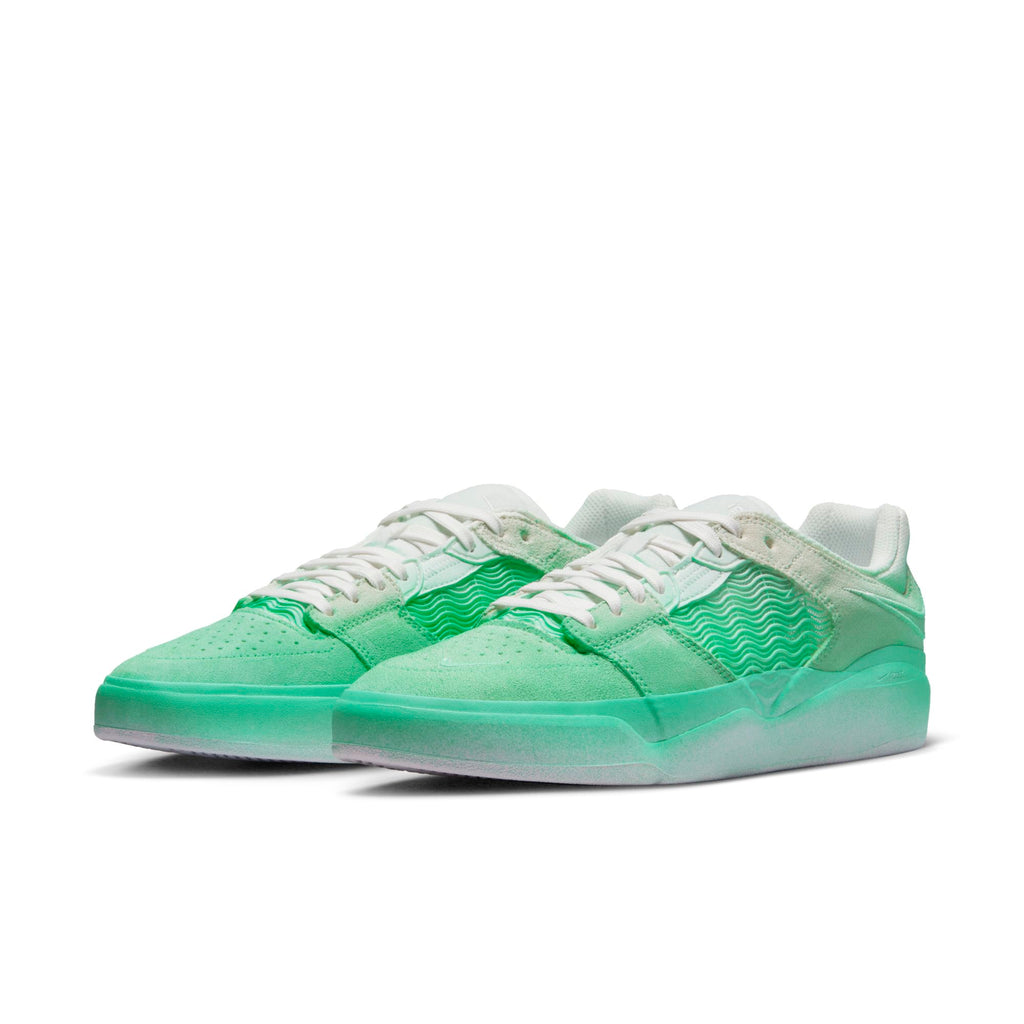 [DO9400-300] Mens Nike SB ISHOD WAIR PREMIUM 'LIGHT MENTA'