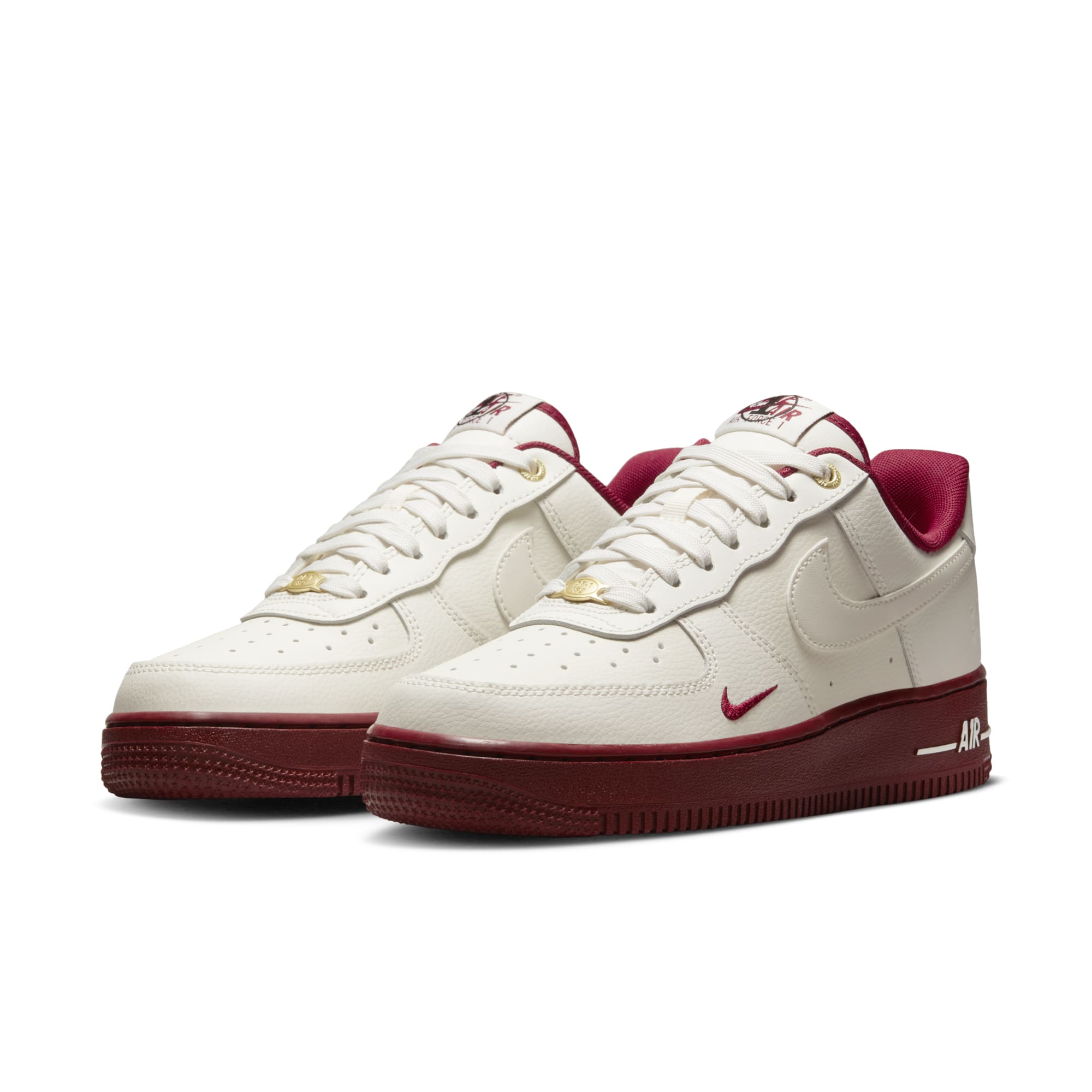 [DQ7582-100] Womens Nike AIR FORCE 1 LOW '07 SE '40TH ANNIVERSARY EDITION SAIL TEAM RED (W)'