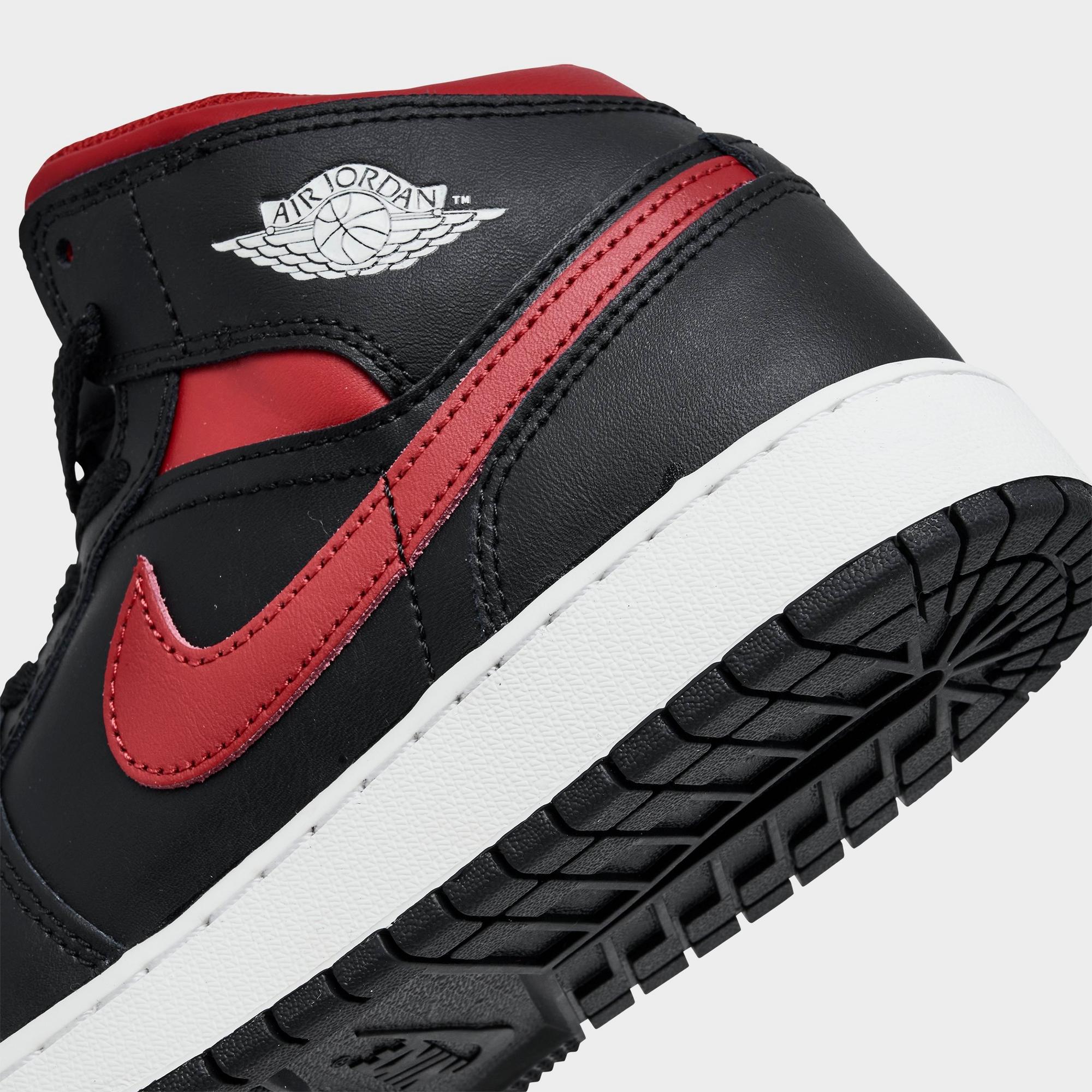 [DQ8423-067] GRADE SCHOOL AIR JORDAN RETRO 1 MID 'BLACK SUMMIT WHITE VARSITY RED (GS)'
