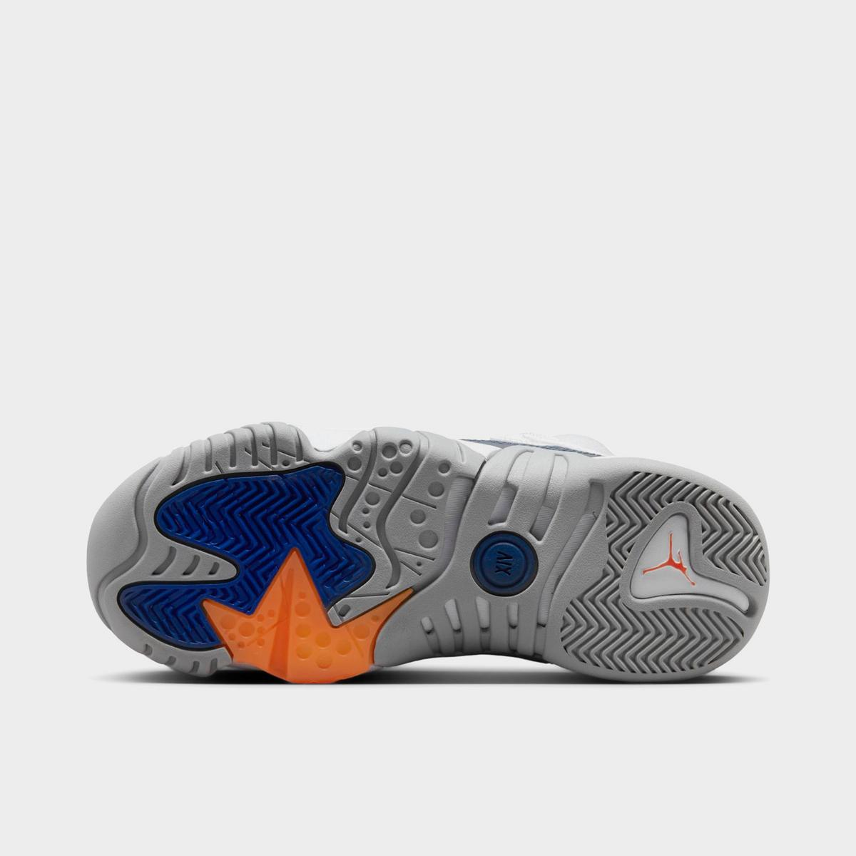 [DQ8431-148] GRADE SCHOOL AIR JORDAN JUMPMAN TWO TREY 'WHITE HYPER ROYAL'