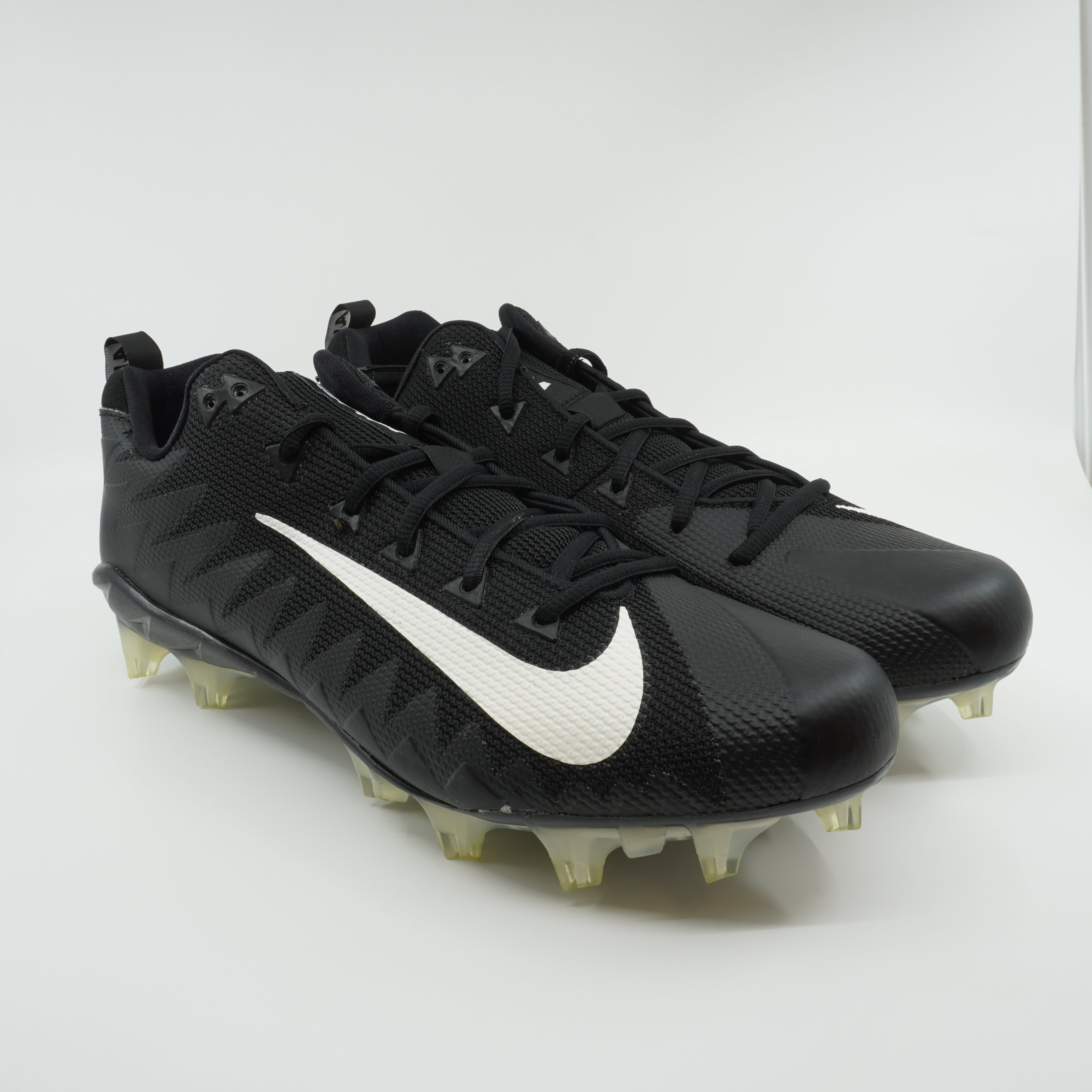 [918187-010] Mens Nike ALPHA MENACE PRO LOW TD PF 'BLACK WHITE'