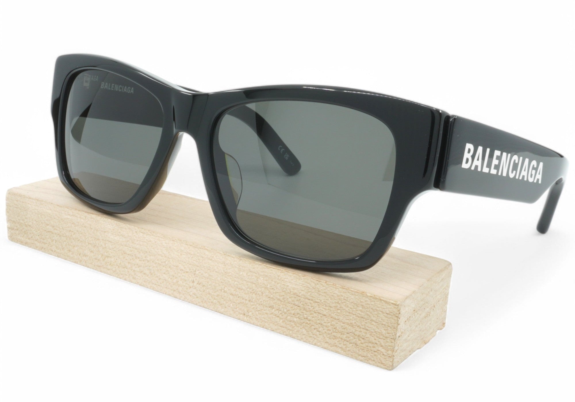 [BB0262SA-001] Unisex Balenciaga Rectangular Sunglasses - Black