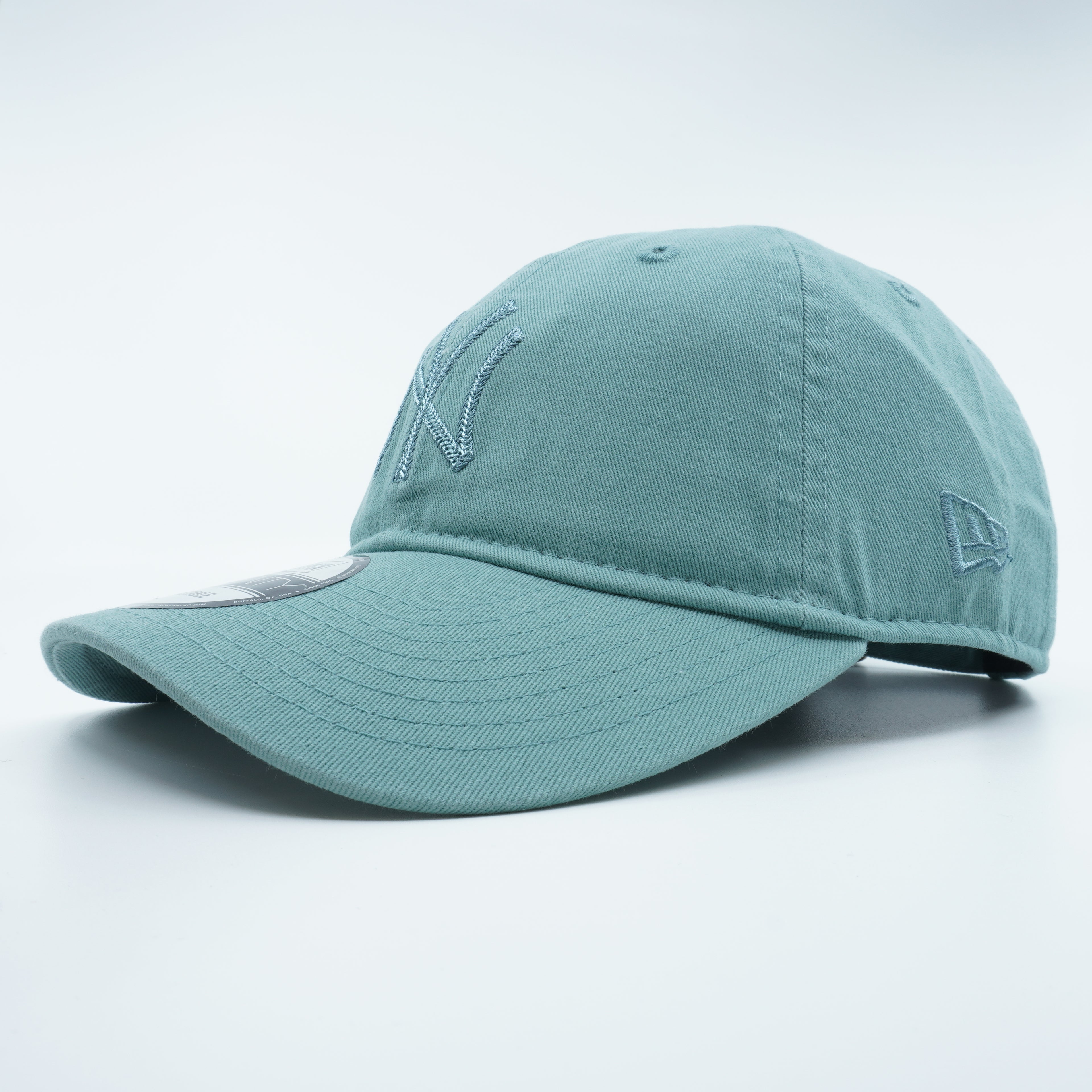 [60142897] Mens New Era MLB NY YANKEES 920 STRAPBACK 'SPRING BP 2021'