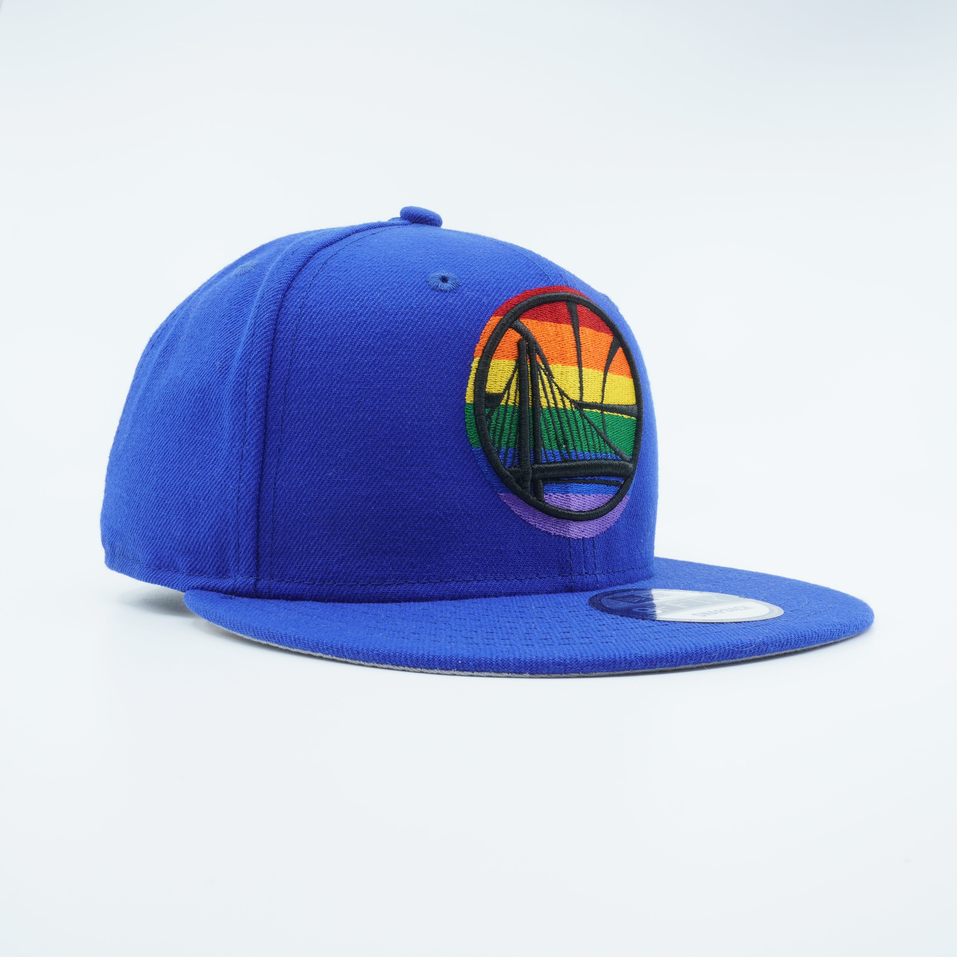 [GSW-PRIDE] Mens New Era NBA GS WARRIORS 950 PRIDE ON-FIELD SNAPBACK - BLUE