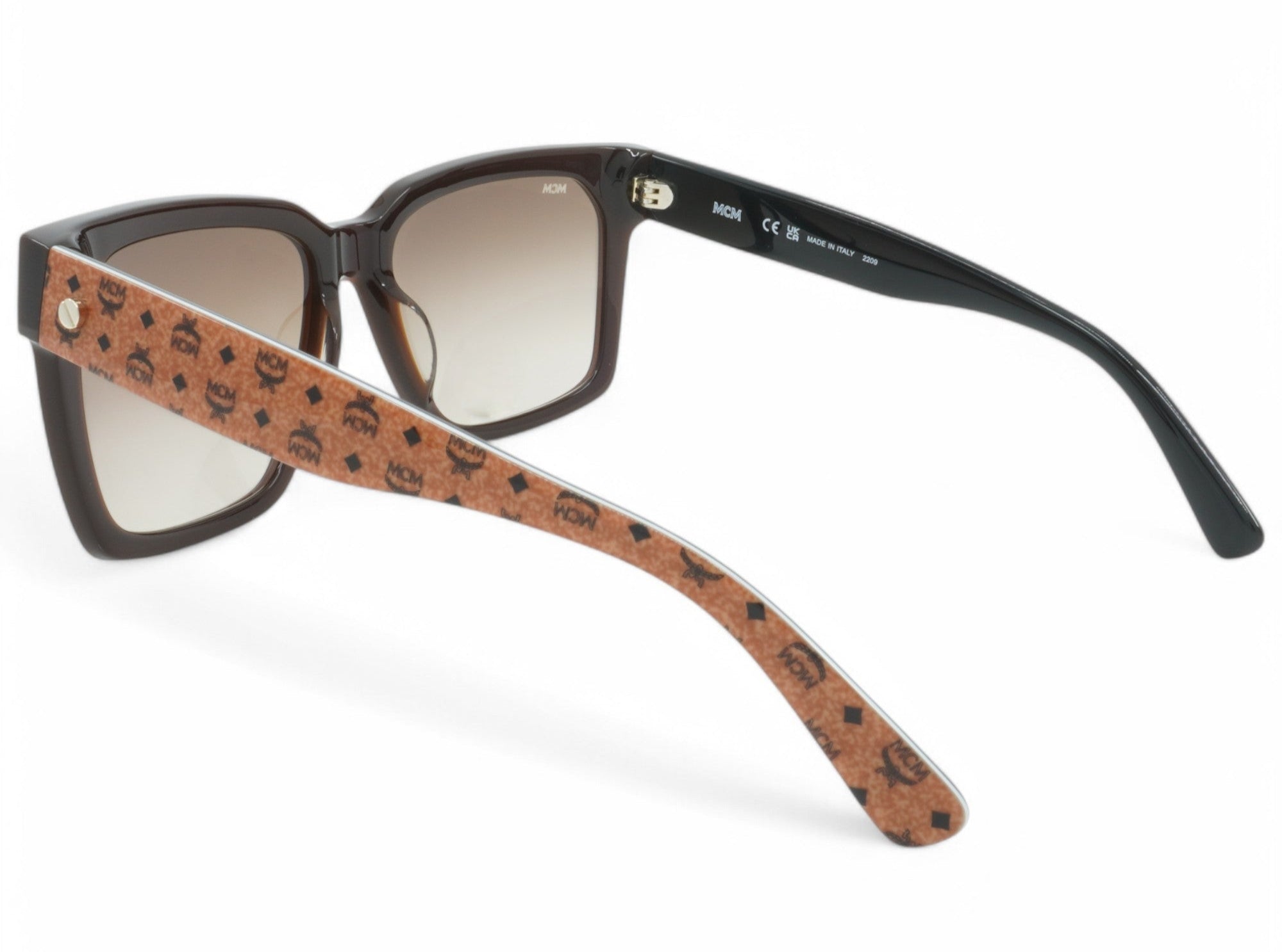 [MCM635S-211] Unisex MCM Square Sunglasses