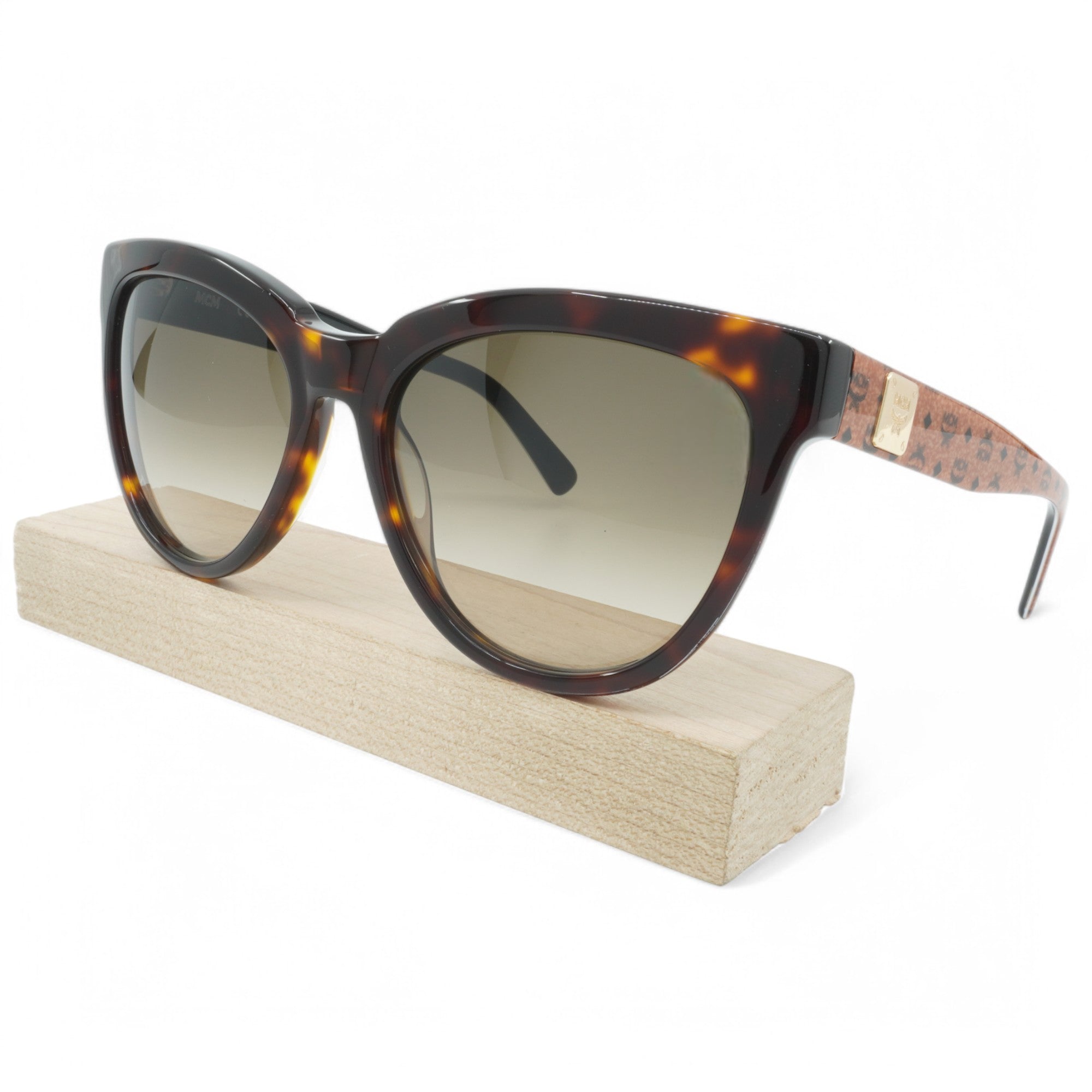 [MCM639S-216] Unisex MCM Cat Eye Sunglasses