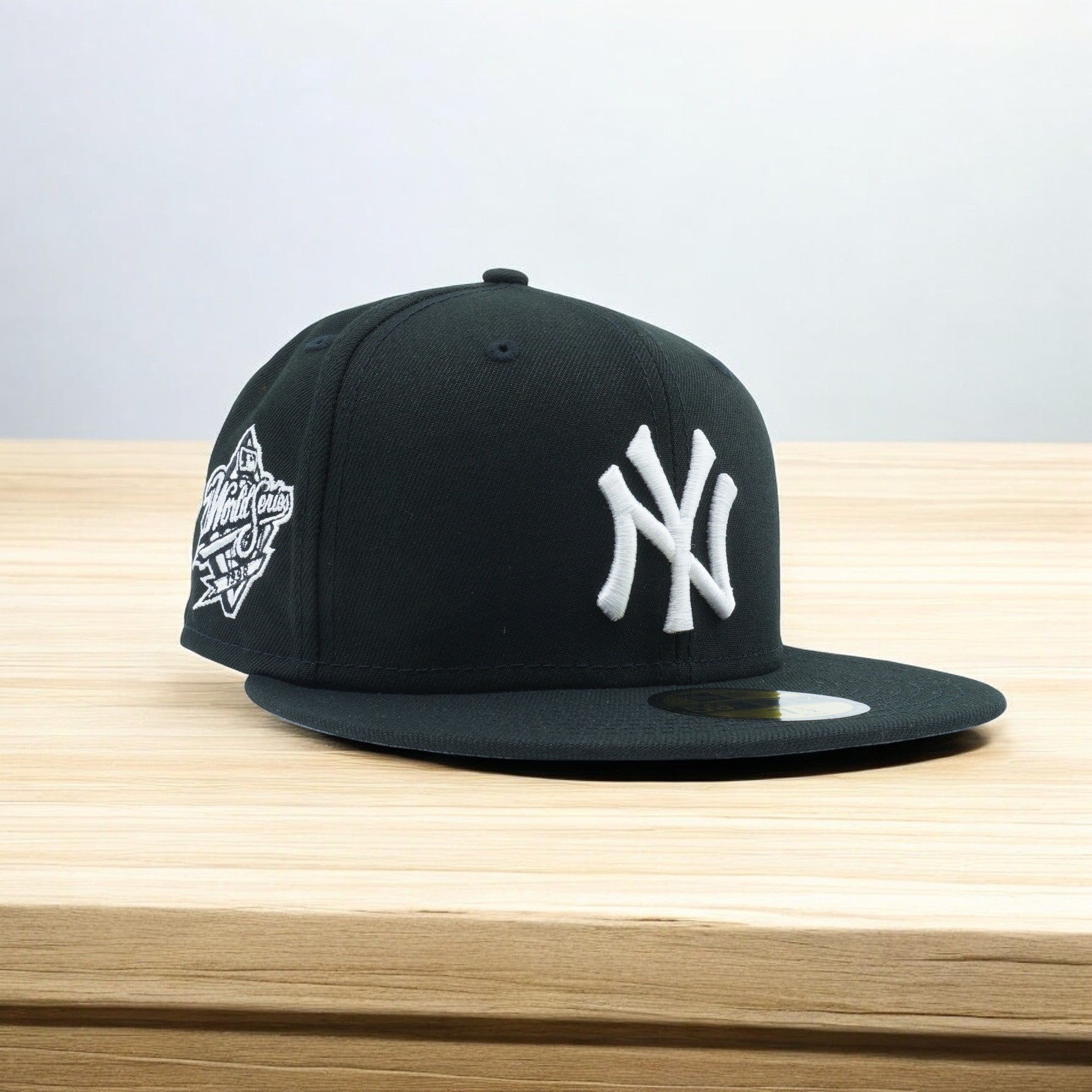 [60291309] Mens New Era MLB NY YANKEES 5950 FITTED 'SIDE PATCHWORLD SERIES 98'