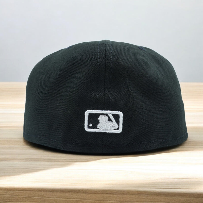 [60291309] Mens New Era MLB NY YANKEES 5950 FITTED 'SIDE PATCHWORLD SERIES 98'