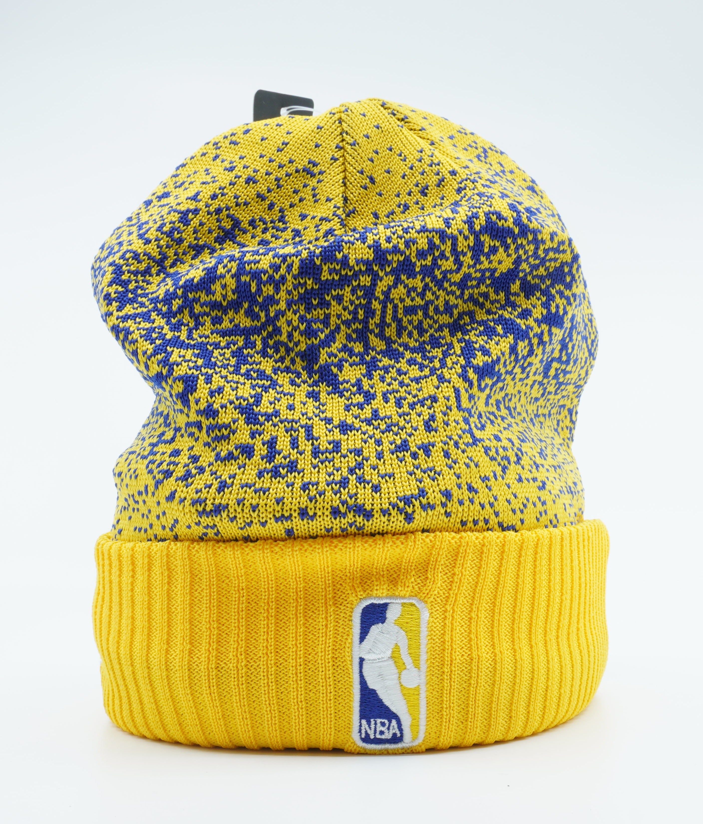[11471897] Mens New Era NBA GS WARRIORS ON THE COURT CUFF BEANIE - YELLOW