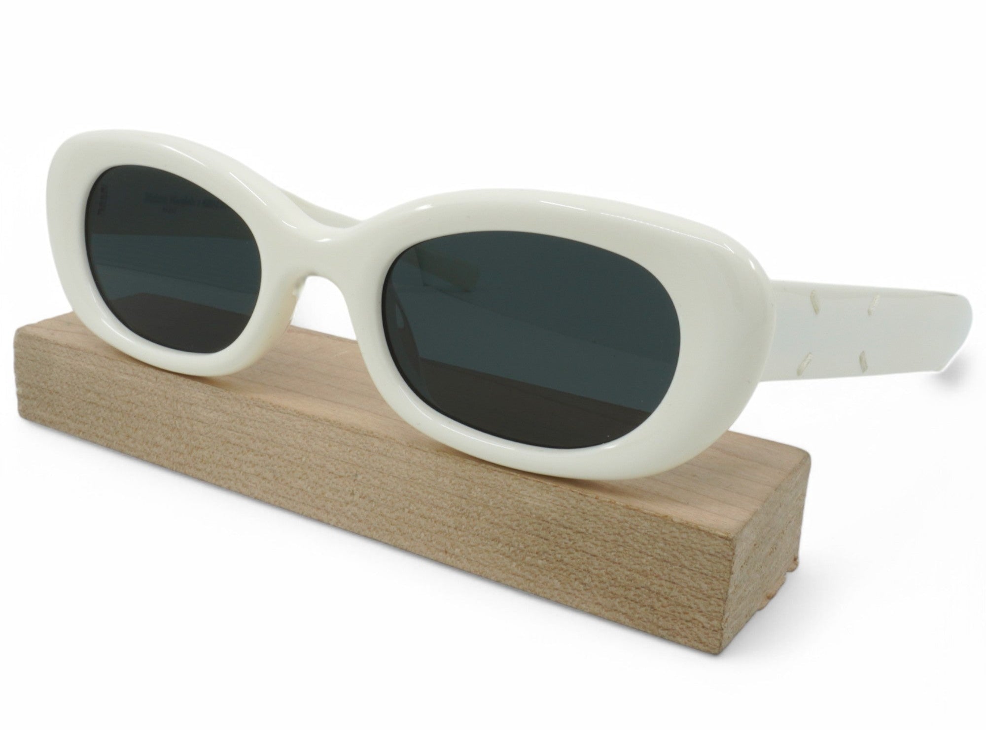 [MM004-W2] Unisex Maison Margiela x Gentle Monster Butterfly Sunglasses