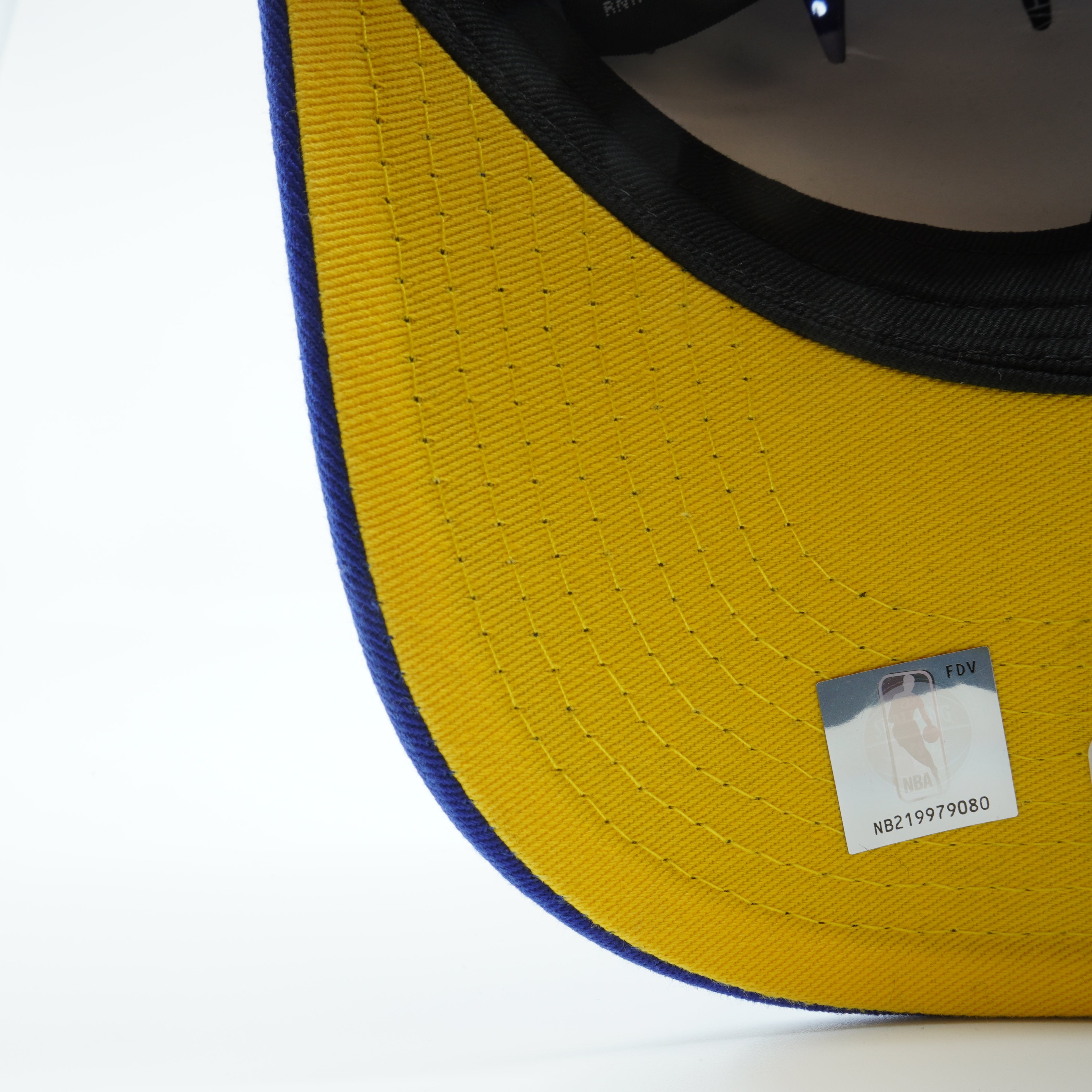 [IT-0575447] Youth New Era NBA GS WARRIORS 920 HEART "XOXO" STRAPBACK - BLUE