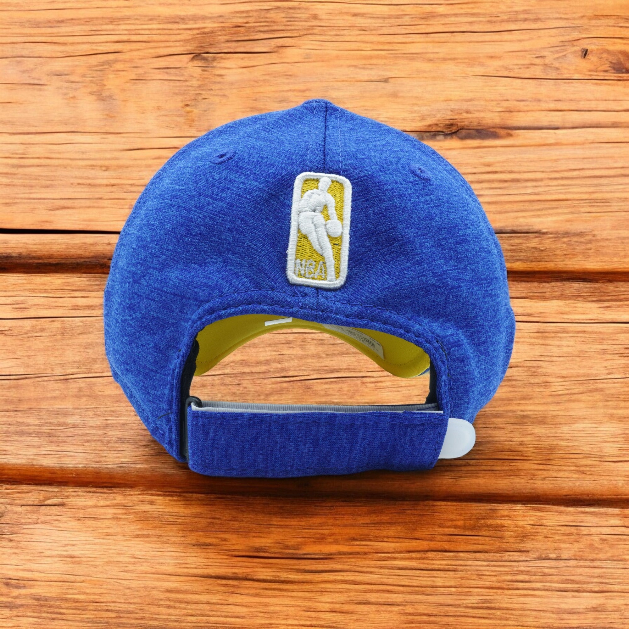 [11820233] Mens New Era NBA GSW Speed Shoot "The Town" 9Forty Hook & Loop