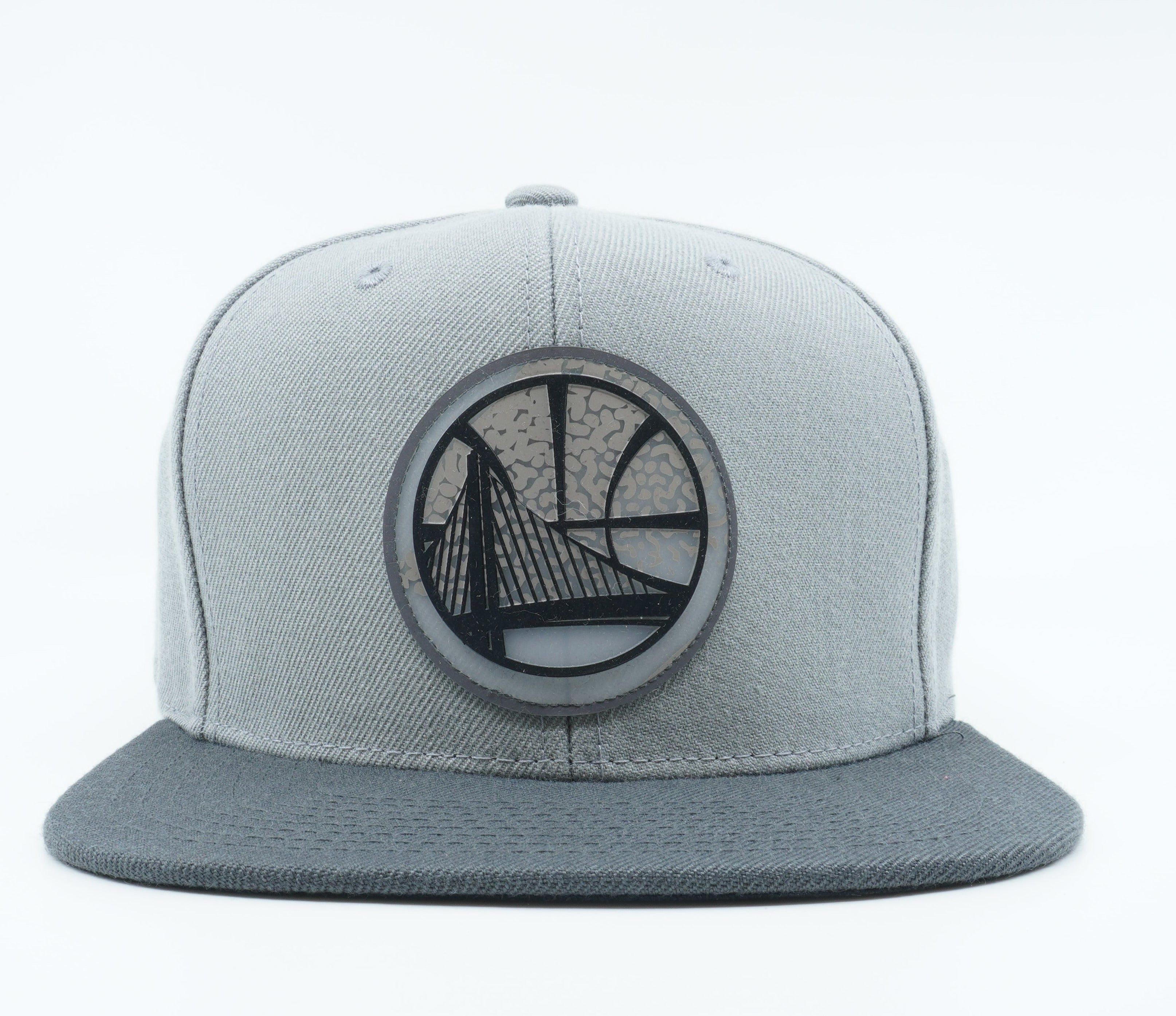 [6HSSGREY-GSWMM18104] MENS NBA GOLDEN STATE WARRIORS SNEAK SNAPBACK