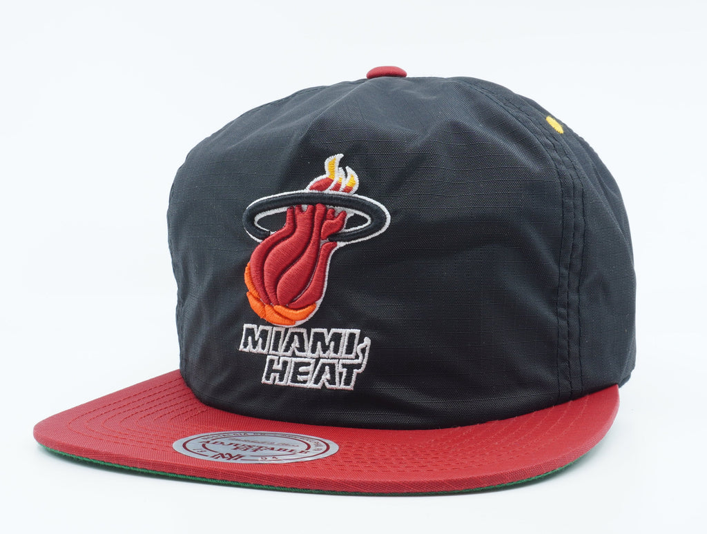 [NT90Z-MTC-A-5HEAT] MENS MITCHELL & NESS NBA MIAMI HEAT NYLON RIPSTOP 2 TONE