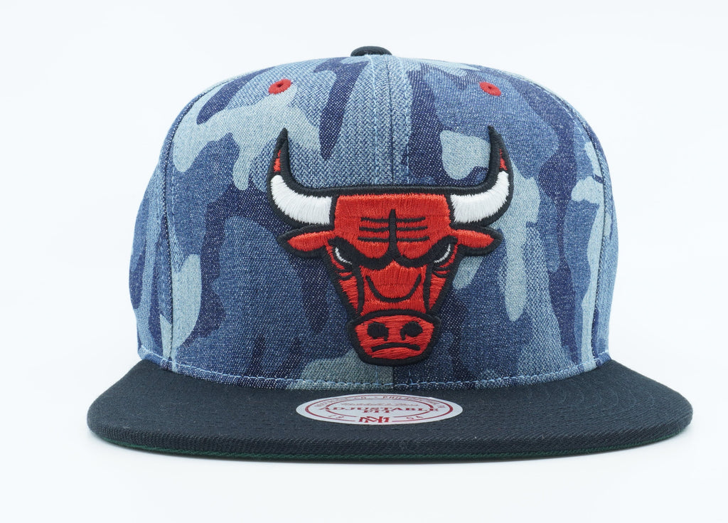 [VD16Z-FAS-A-5BULLS] MENS NBA CHICAGO BULLS CAMOUFLAGE DENIM 2T SNAPBACK