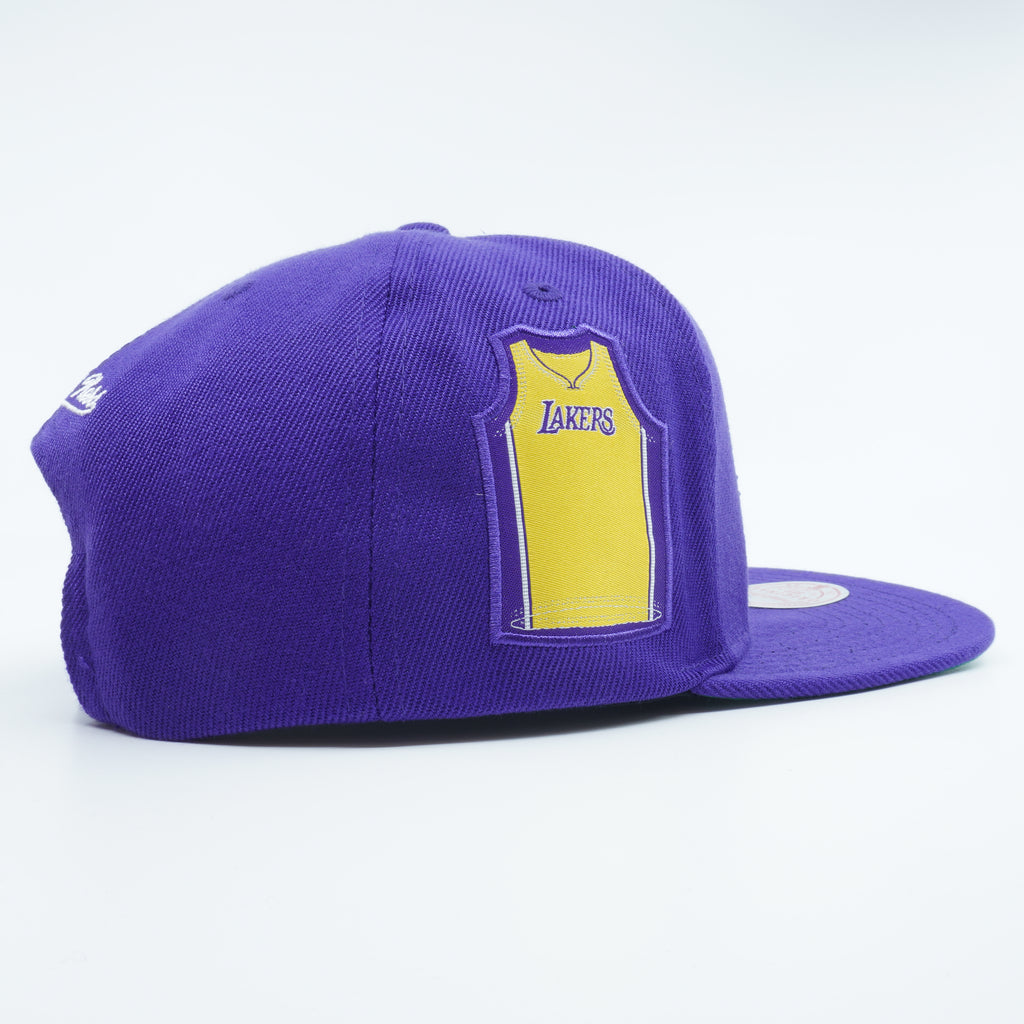 [HHSS4527-LALYYPPPPURP] MENS MITCHELL & NESS NBA LA LAKERS JERSEY LOVE SNAPBACK